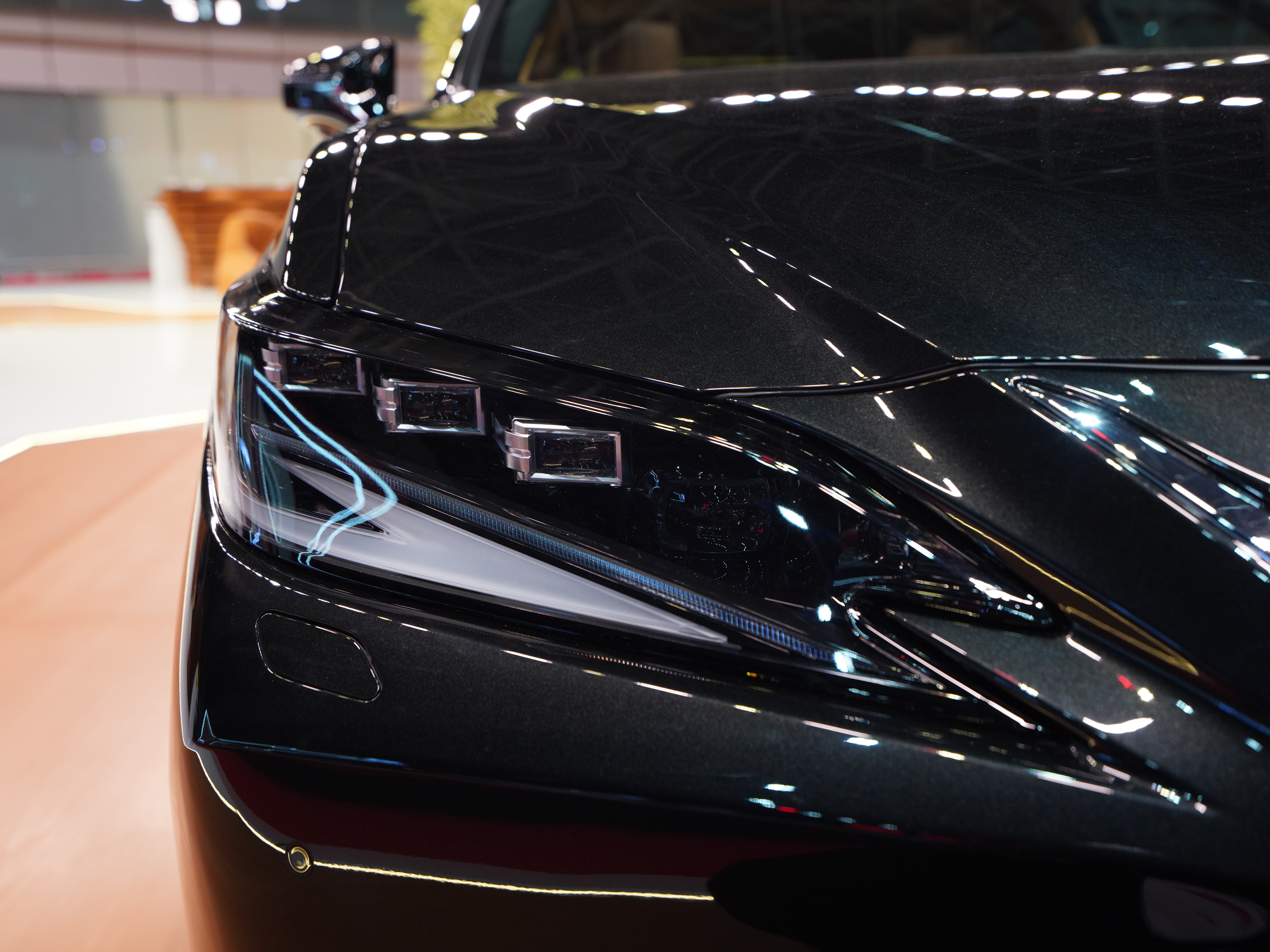 https://gcc-1307444343.cos.accelerate.myqcloud.com/cc/car-image/01893f2e