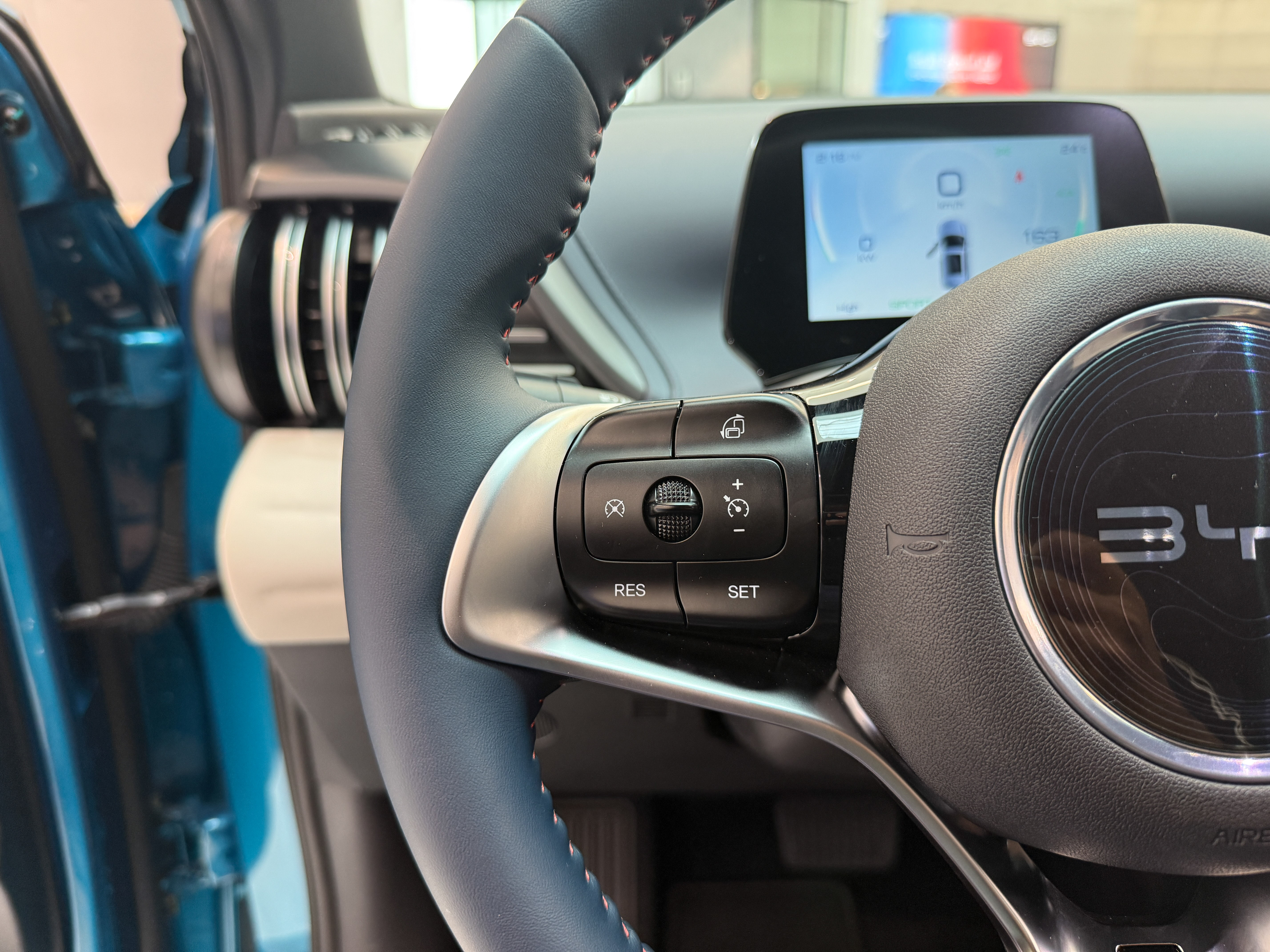 https://gcc-1307444343.cos.accelerate.myqcloud.com/cc/car-image/0acc6a58