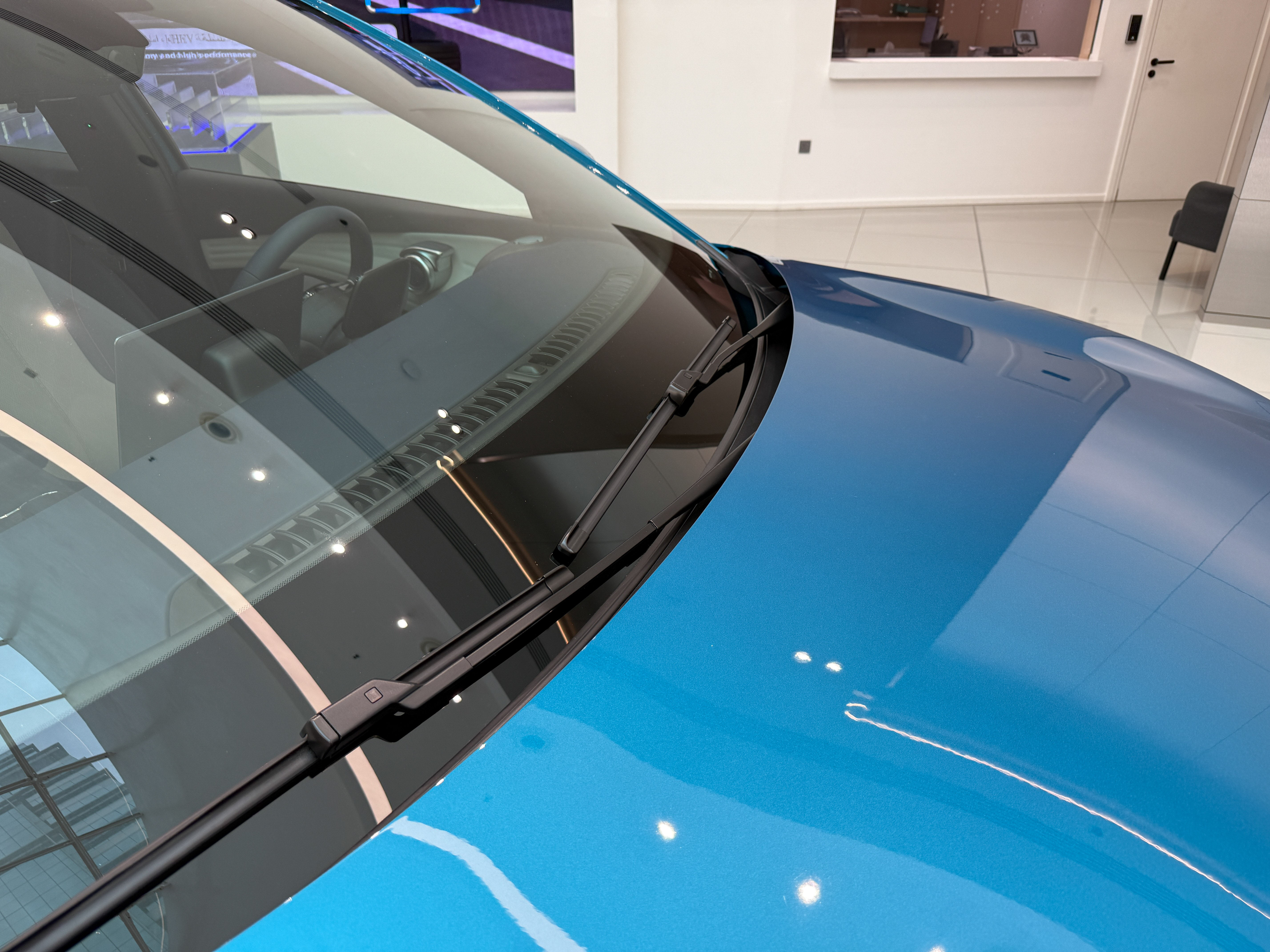 https://gcc-1307444343.cos.accelerate.myqcloud.com/cc/car-image/0ca7f747