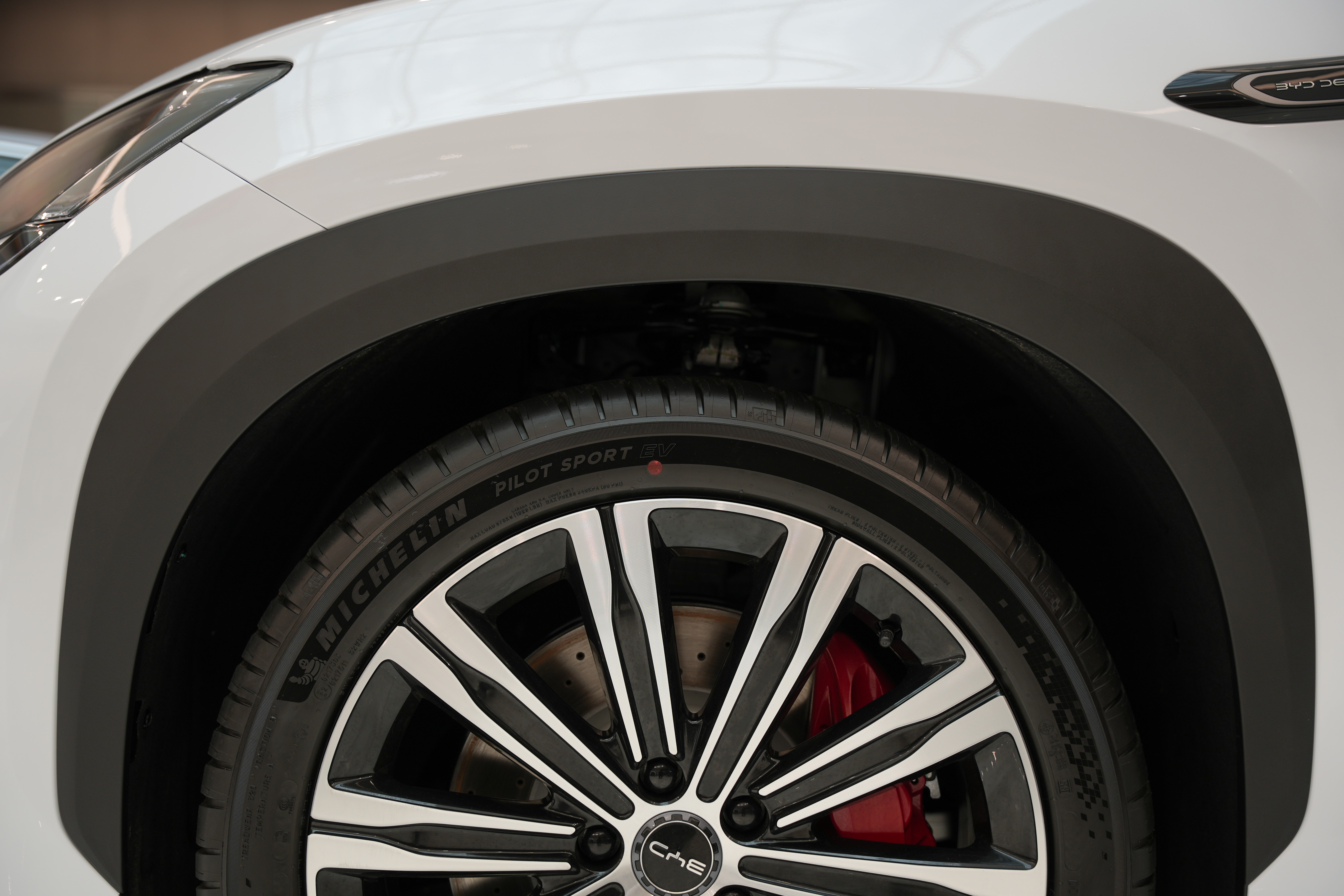 https://gcc-1307444343.cos.accelerate.myqcloud.com/cc/car-image/14ca3f3b