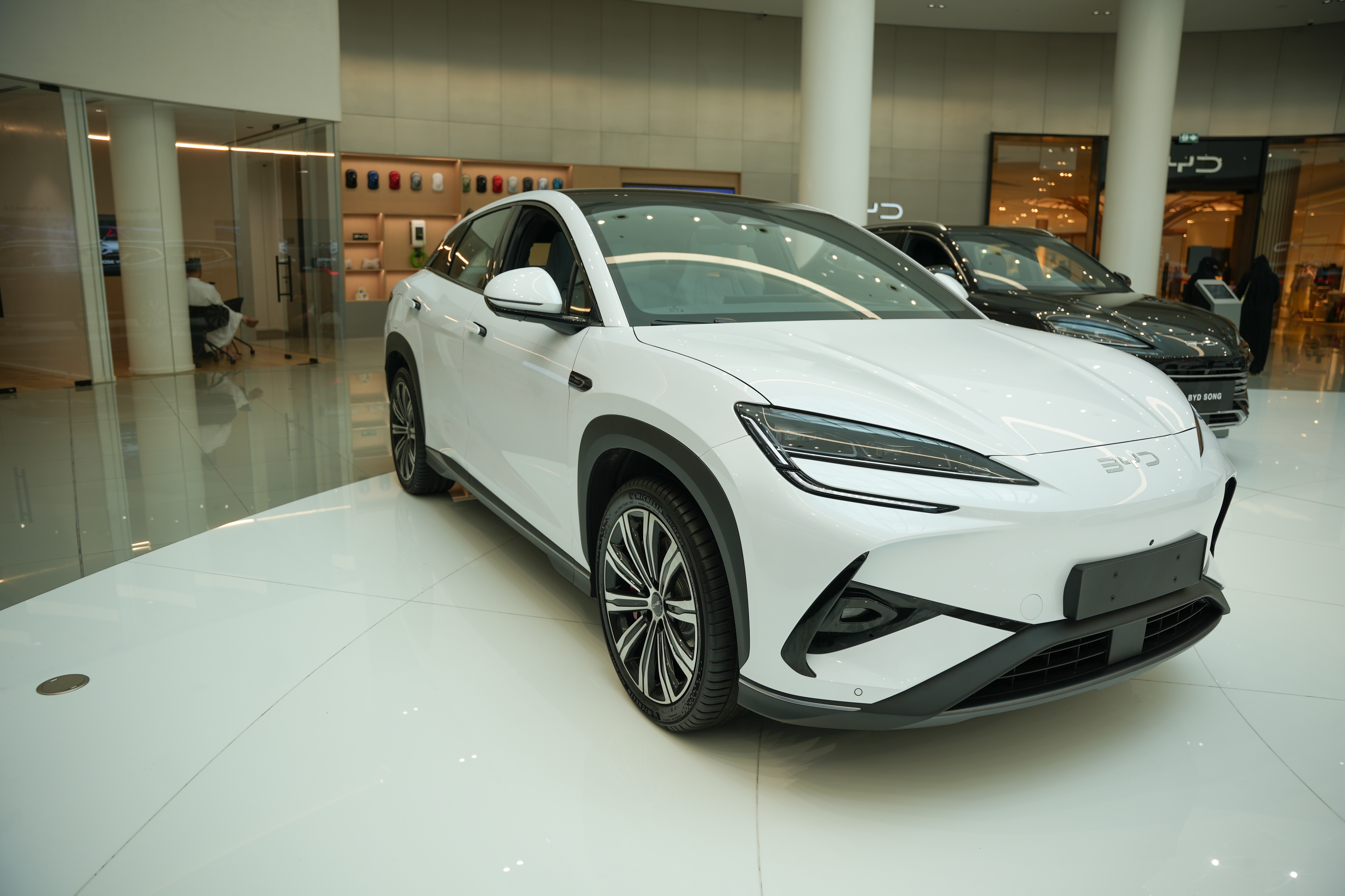 https://gcc-1307444343.cos.accelerate.myqcloud.com/cc/car-image/19ad8780