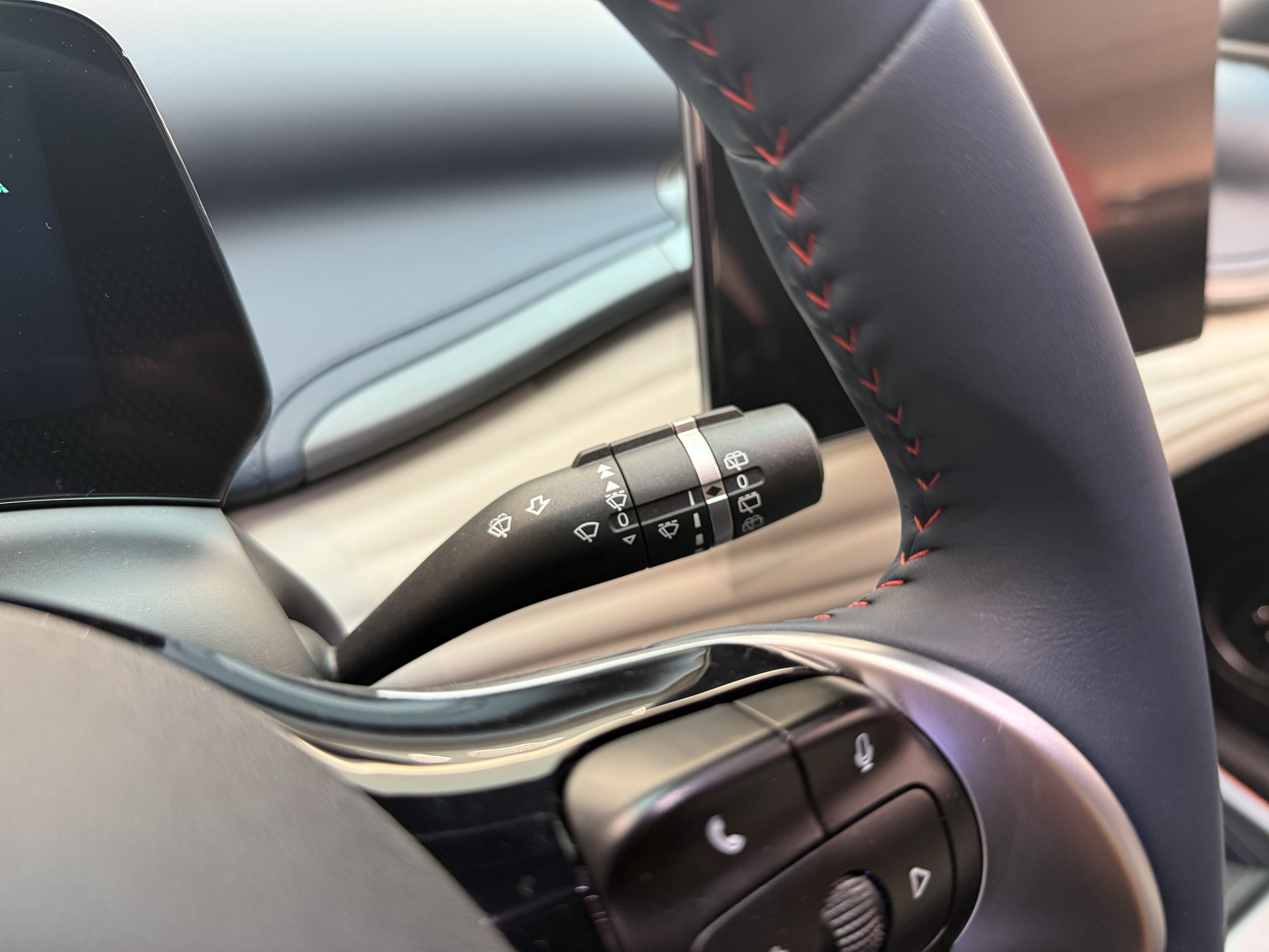 https://gcc-1307444343.cos.accelerate.myqcloud.com/cc/car-image/1adf8735