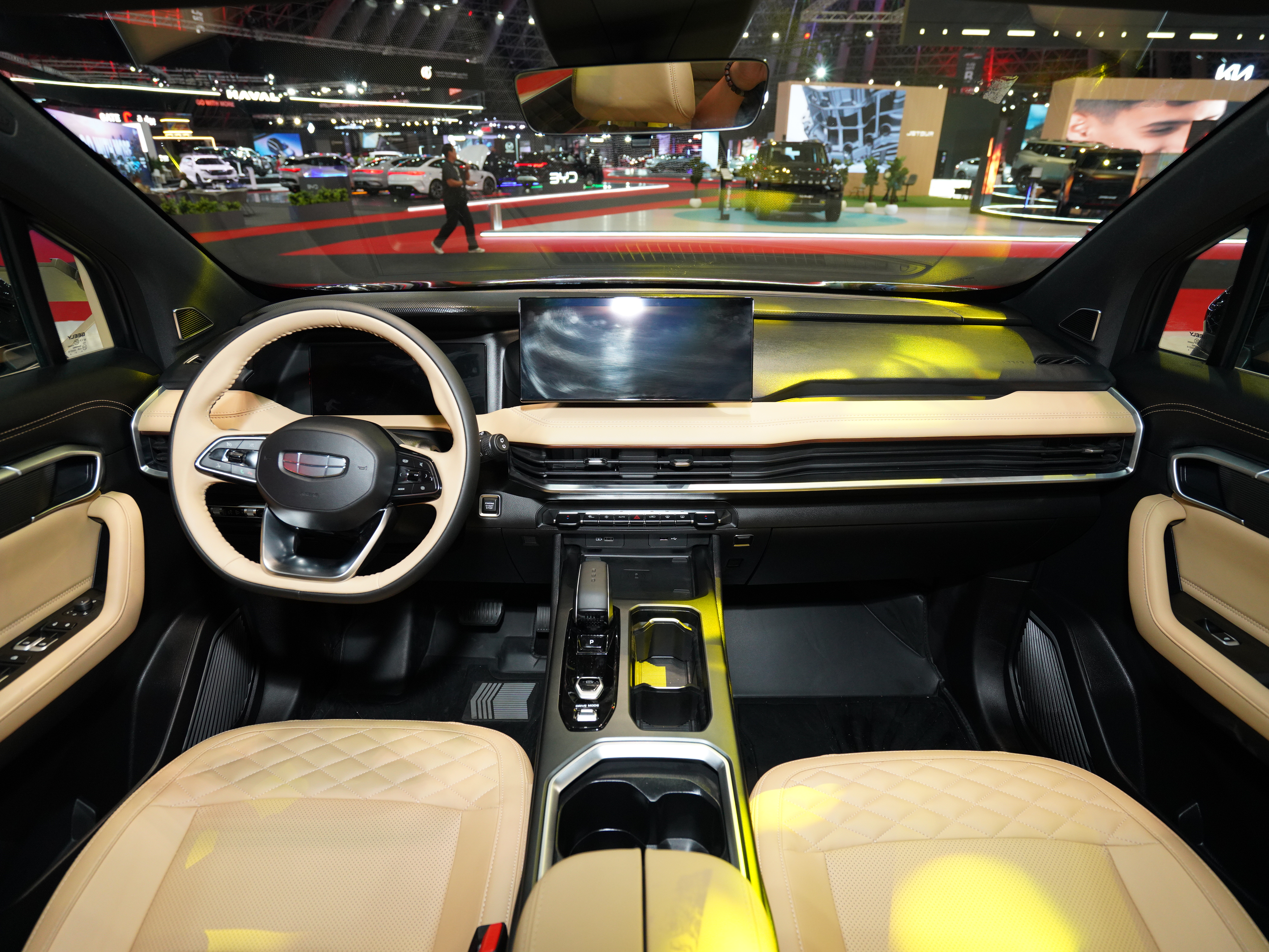https://gcc-1307444343.cos.accelerate.myqcloud.com/cc/car-image/1b694940