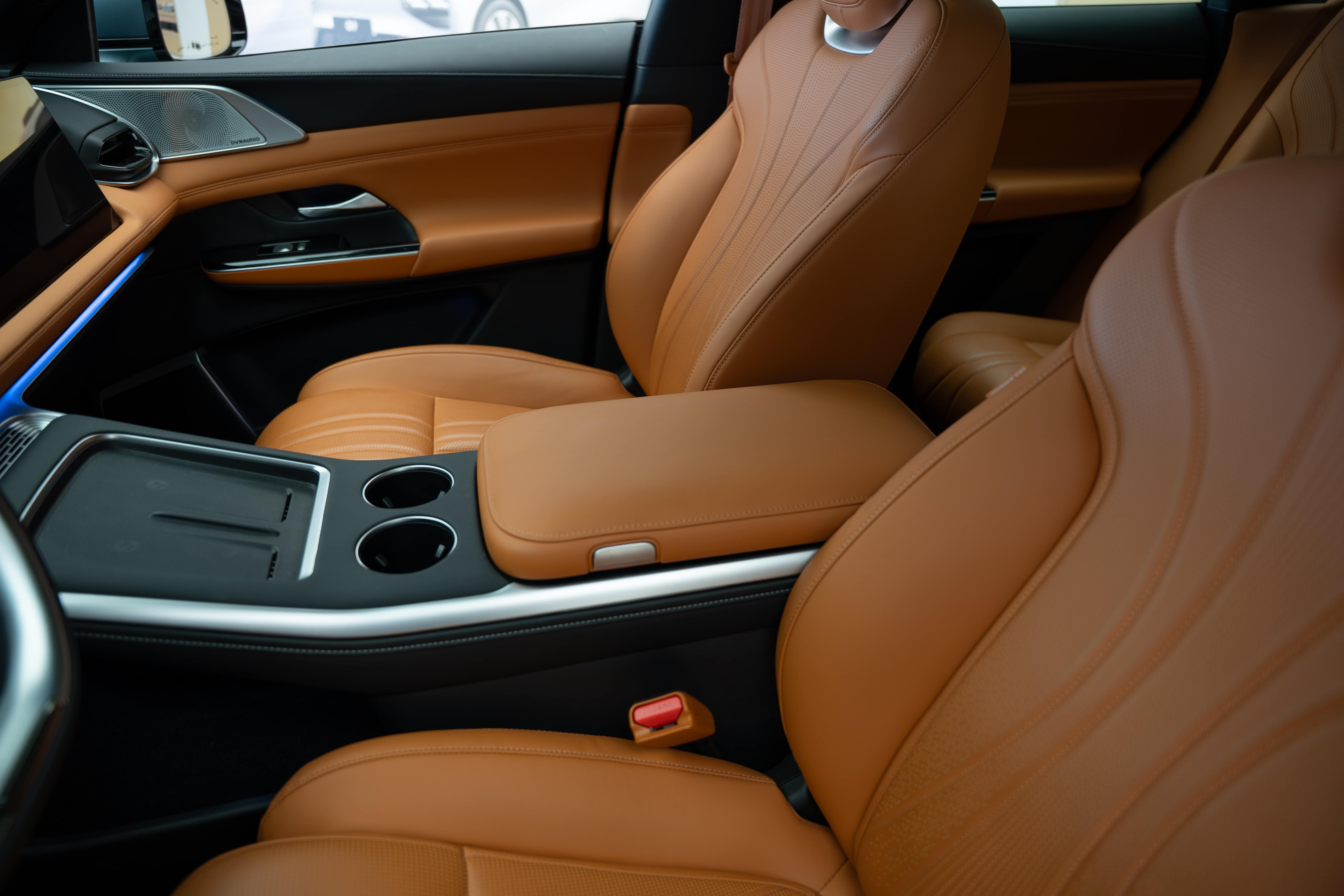 https://gcc-1307444343.cos.accelerate.myqcloud.com/cc/car-image/1ca52bbb