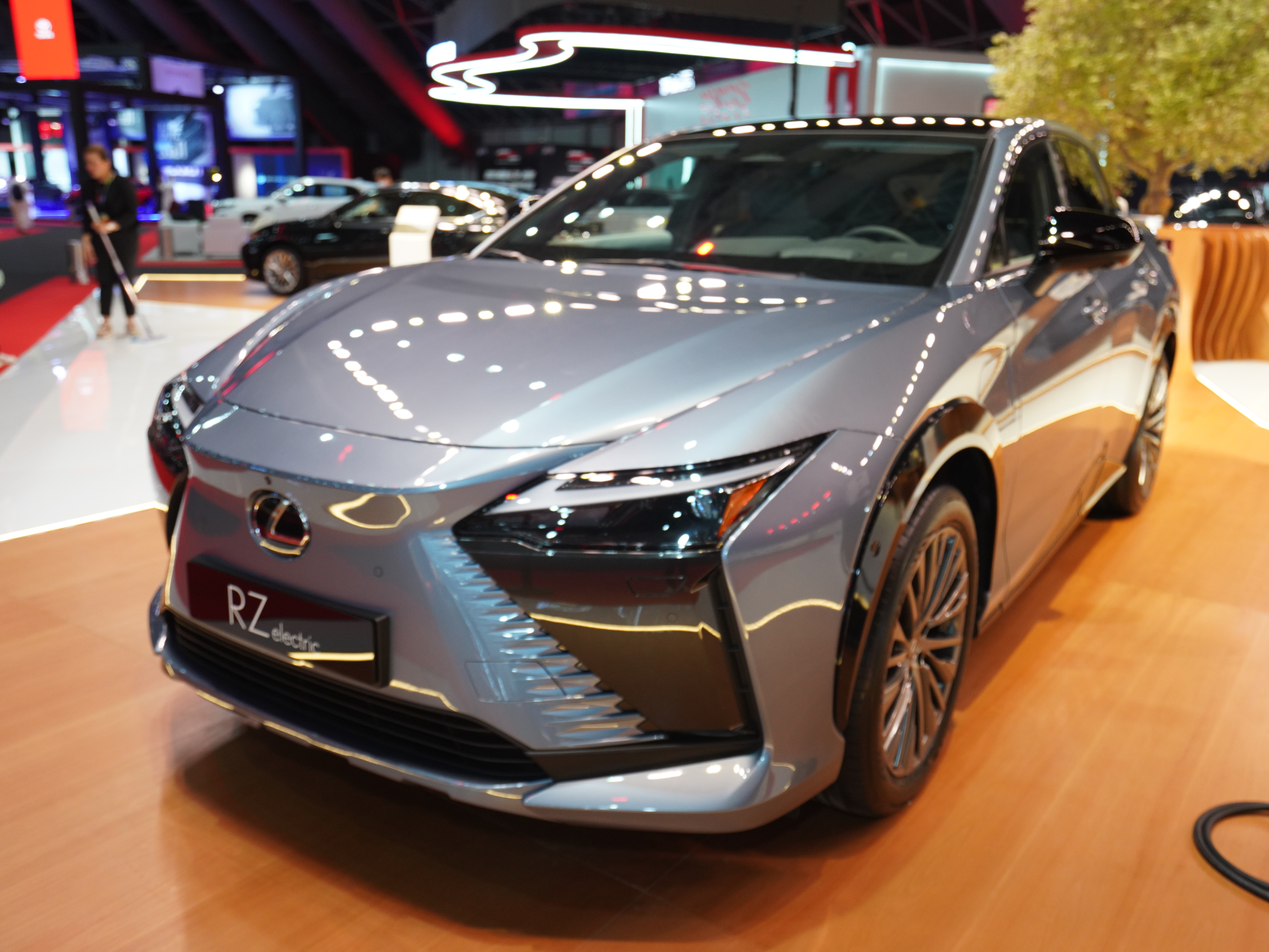 https://gcc-1307444343.cos.accelerate.myqcloud.com/cc/car-image/21b1d111