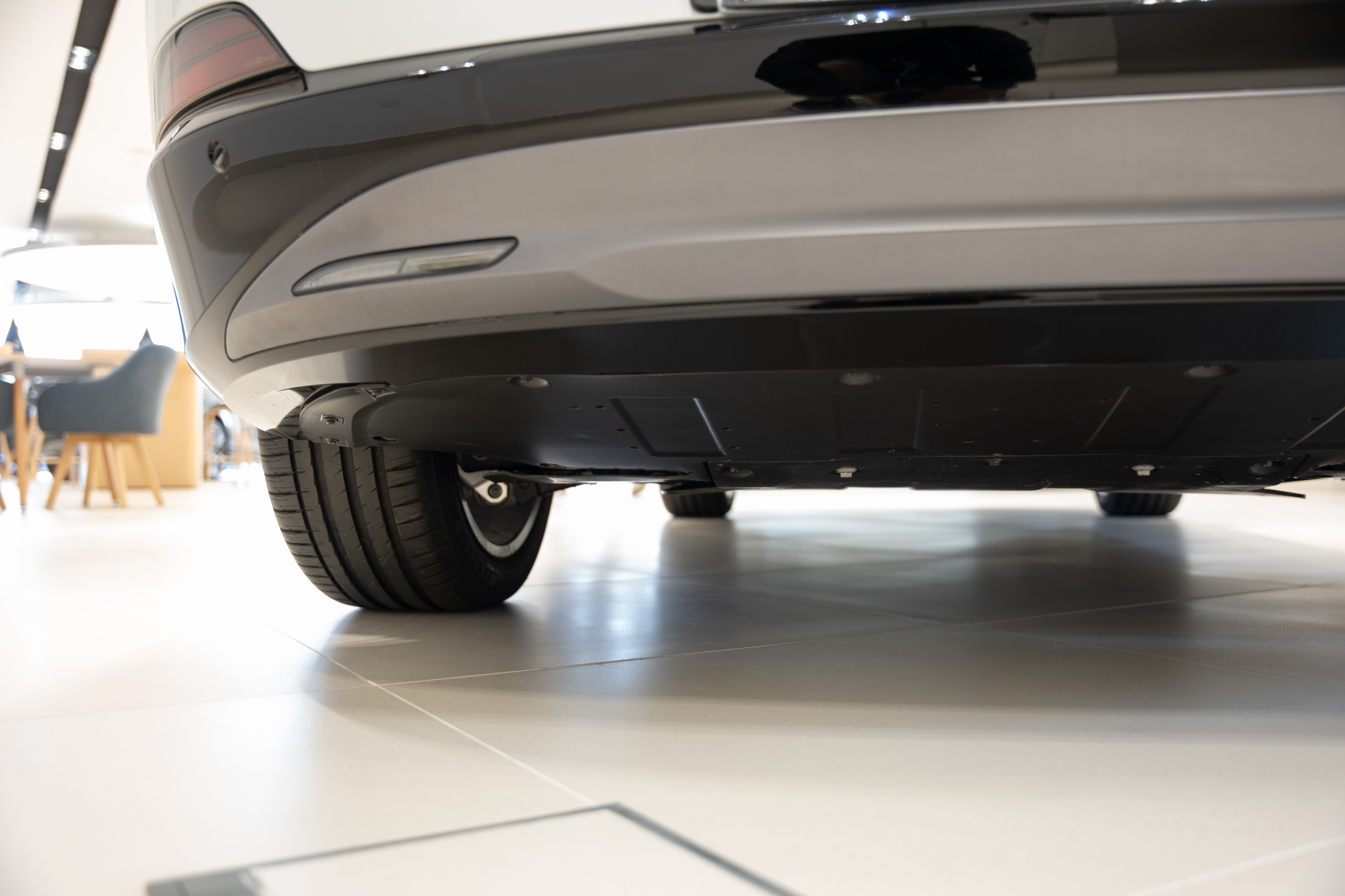 https://gcc-1307444343.cos.accelerate.myqcloud.com/cc/car-image/25544a02