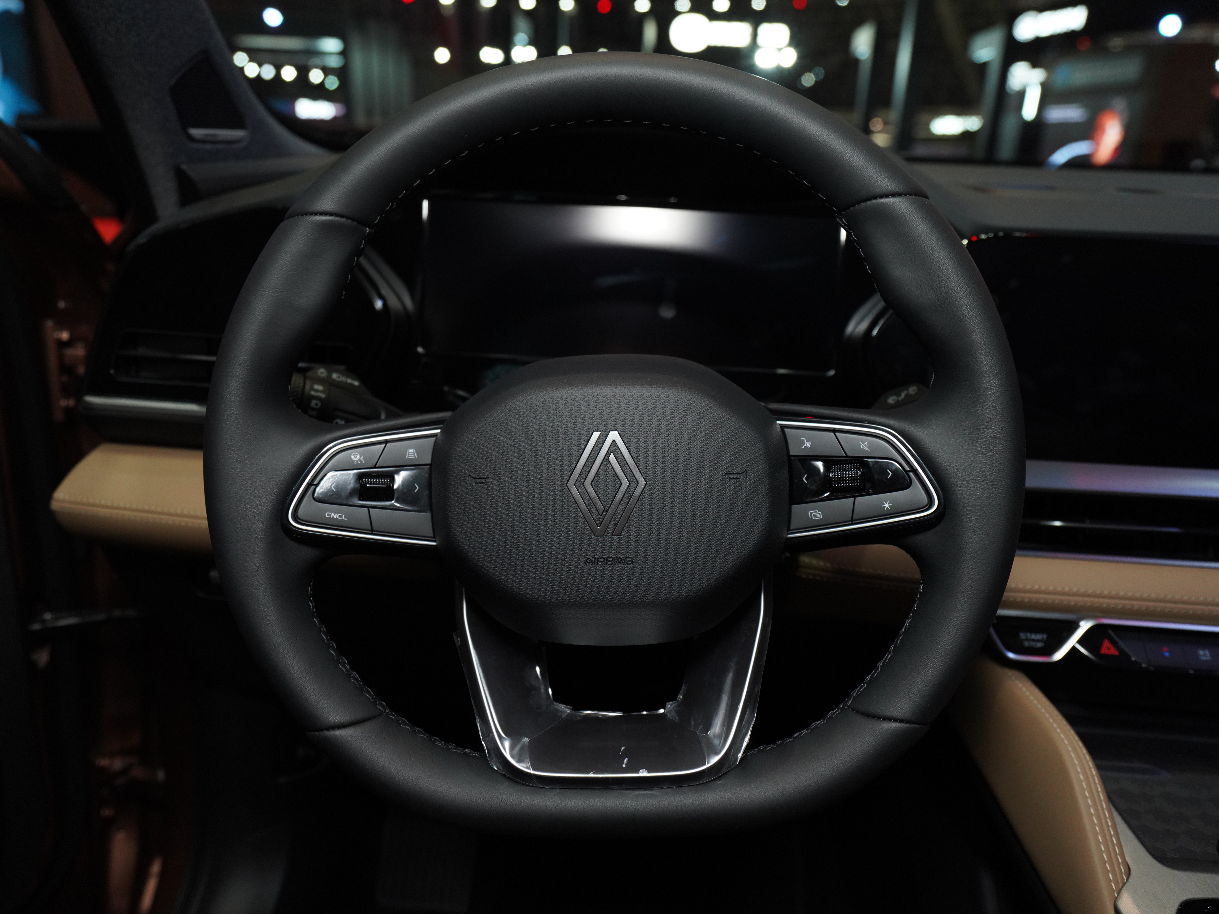https://gcc-1307444343.cos.accelerate.myqcloud.com/cc/car-image/2763c6e3