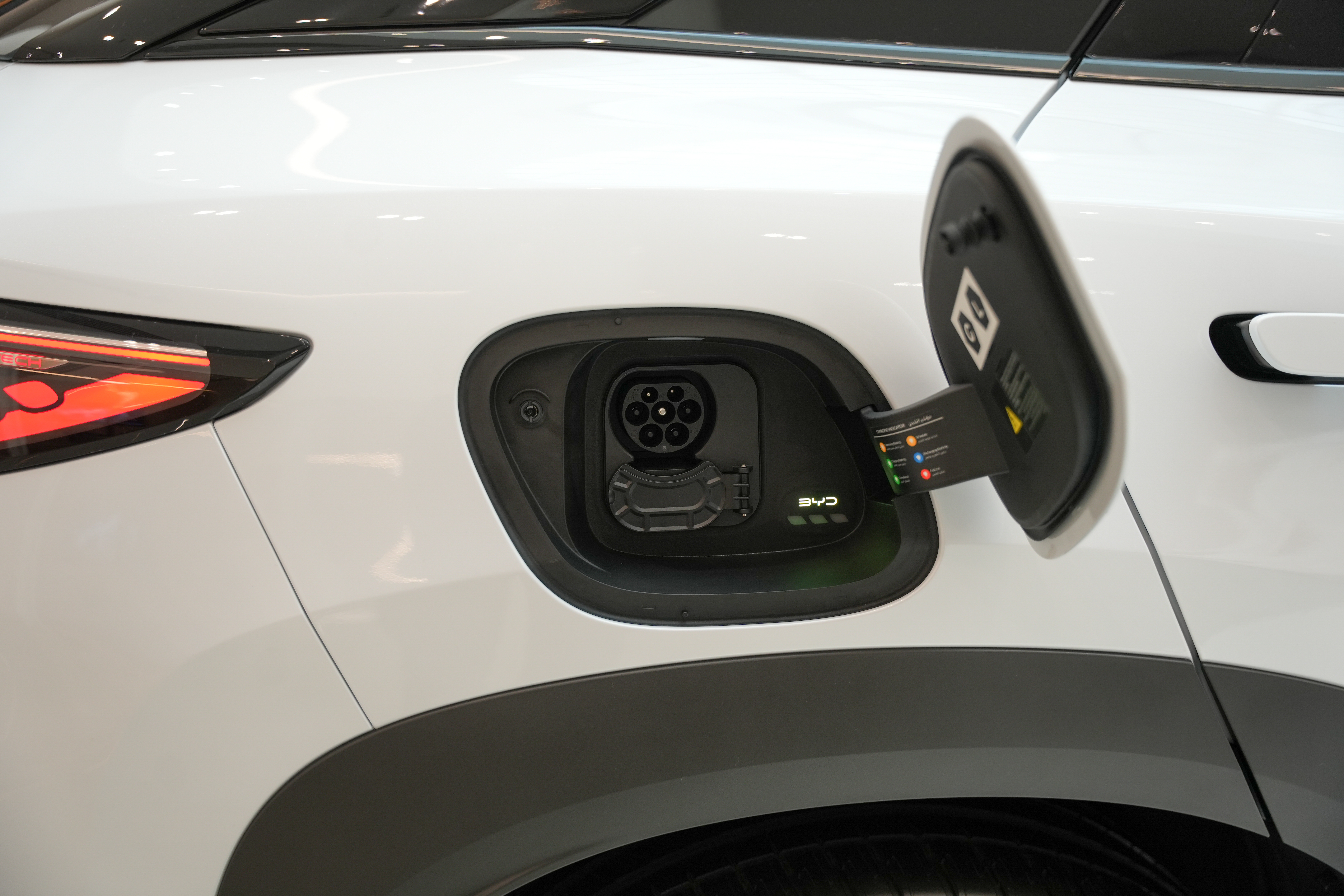 https://gcc-1307444343.cos.accelerate.myqcloud.com/cc/car-image/2f753980