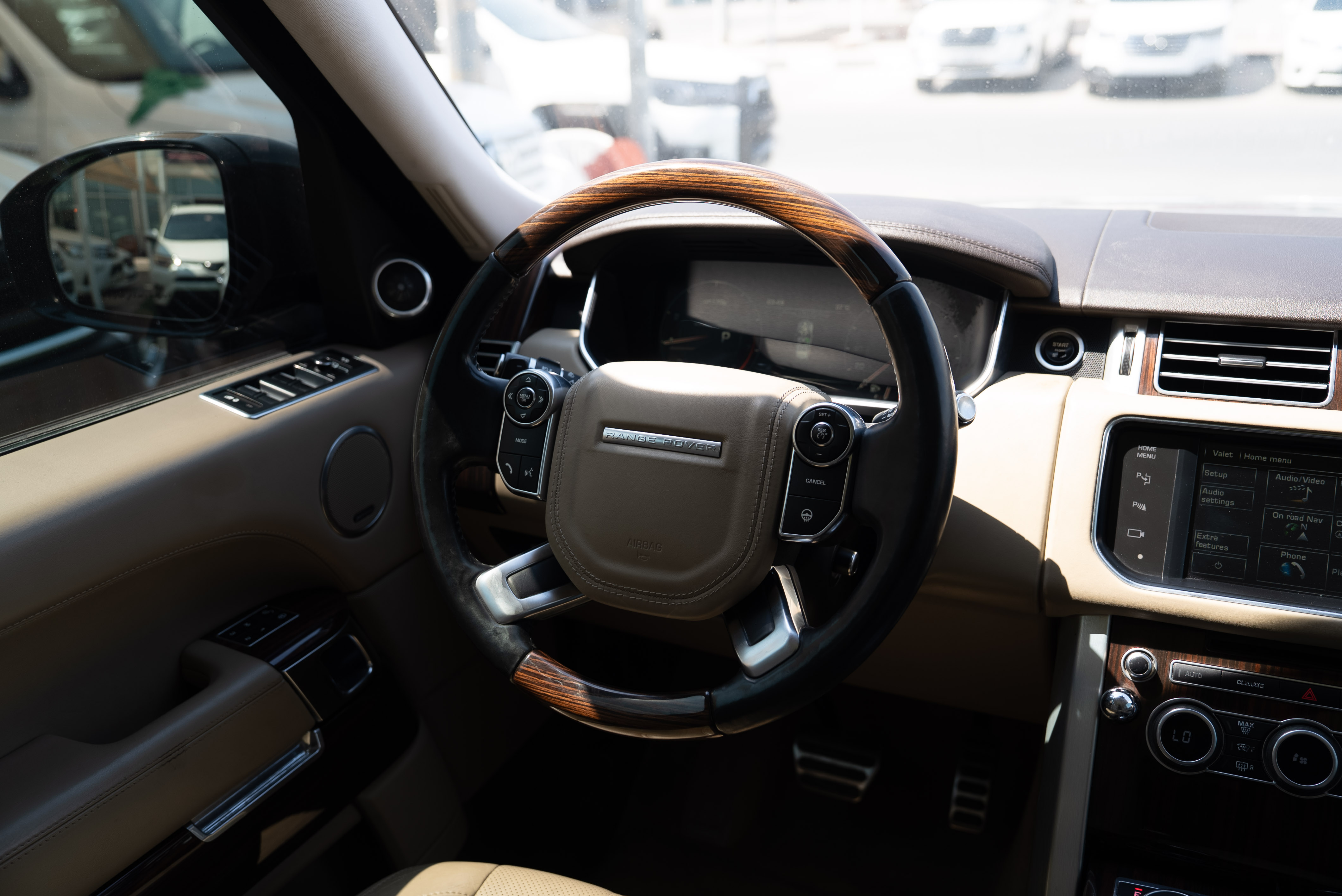 https://gcc-1307444343.cos.accelerate.myqcloud.com/cc/car-image/30386177