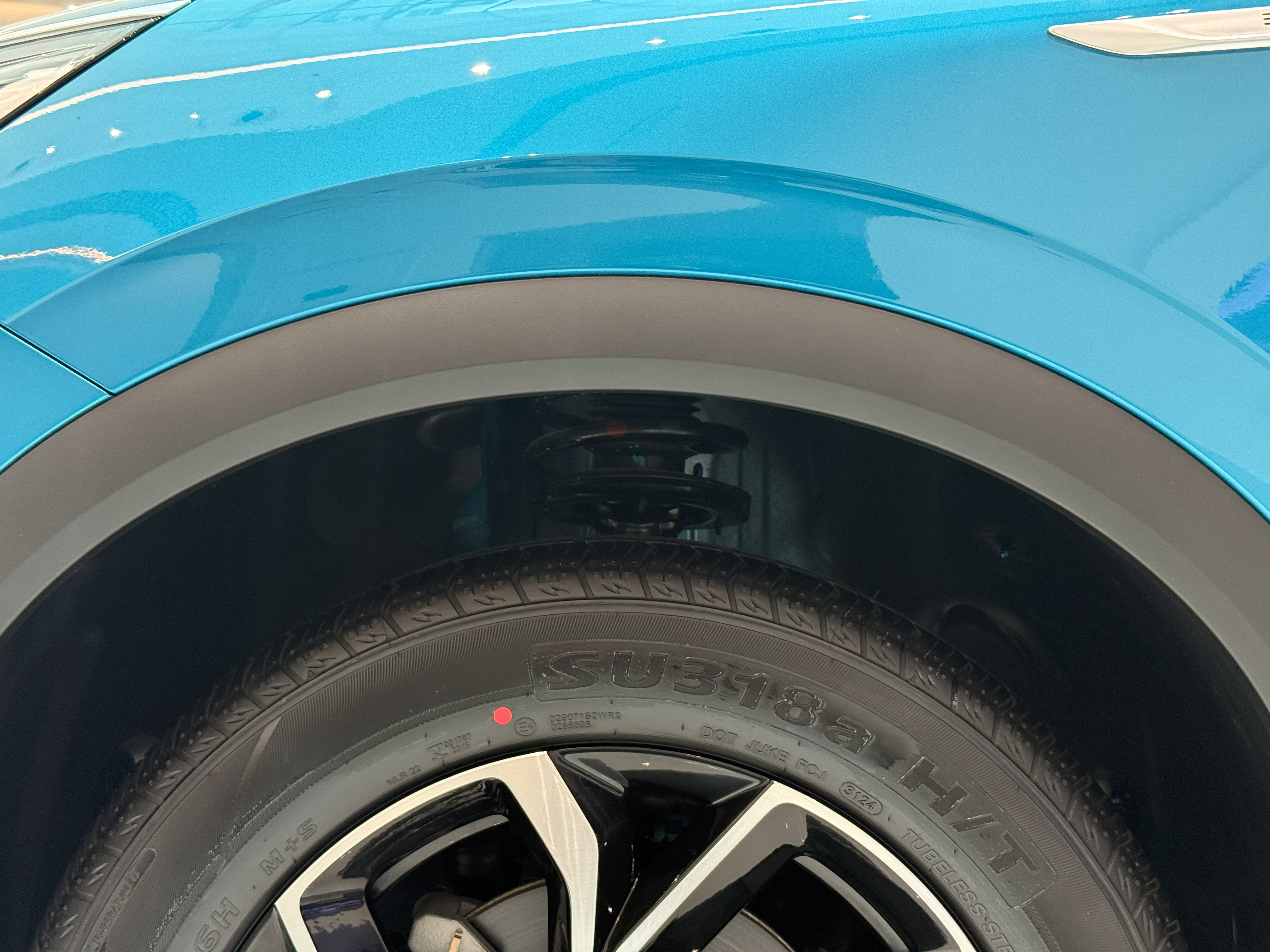 https://gcc-1307444343.cos.accelerate.myqcloud.com/cc/car-image/35c1f11d