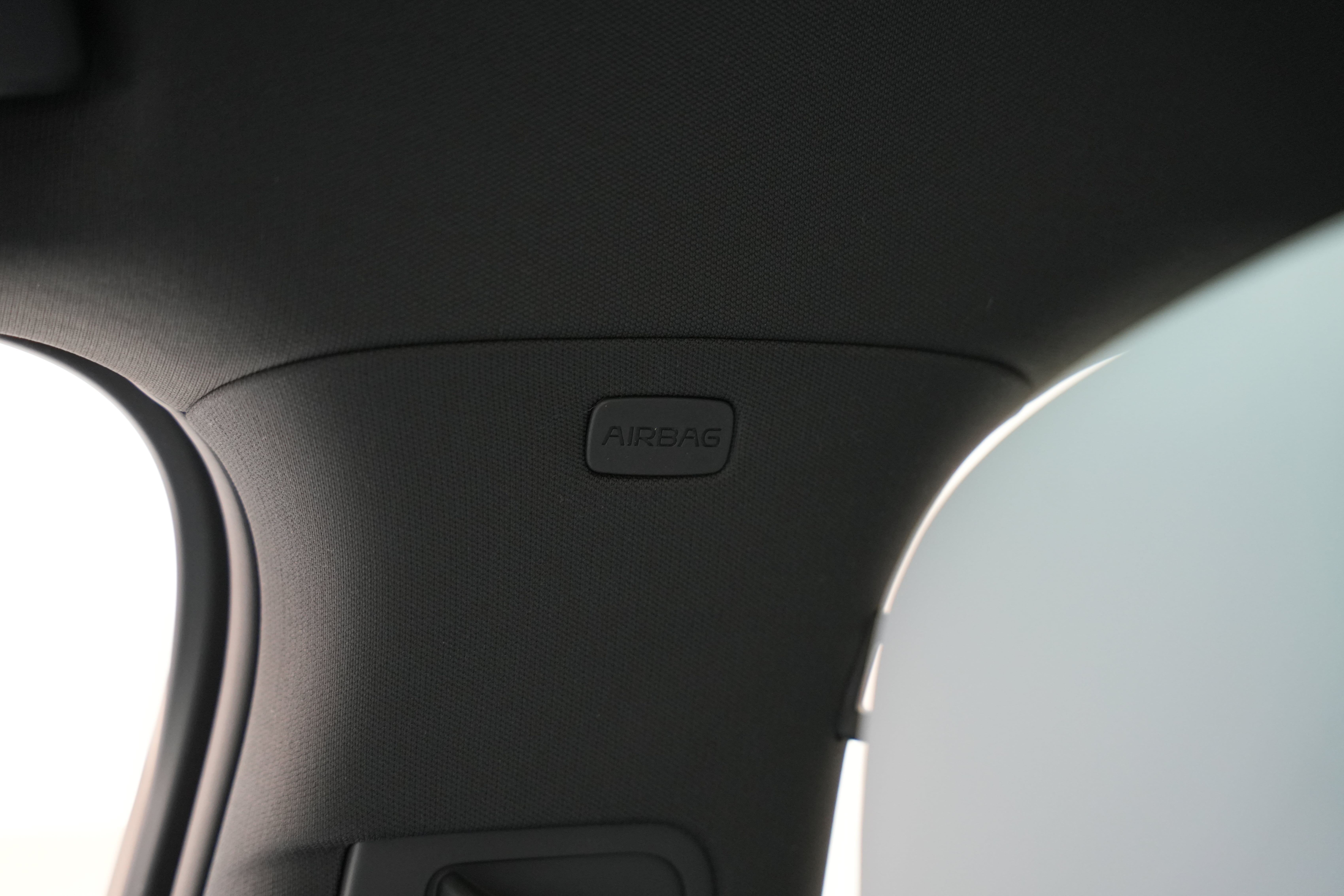 https://gcc-1307444343.cos.accelerate.myqcloud.com/cc/car-image/3dbc43c7