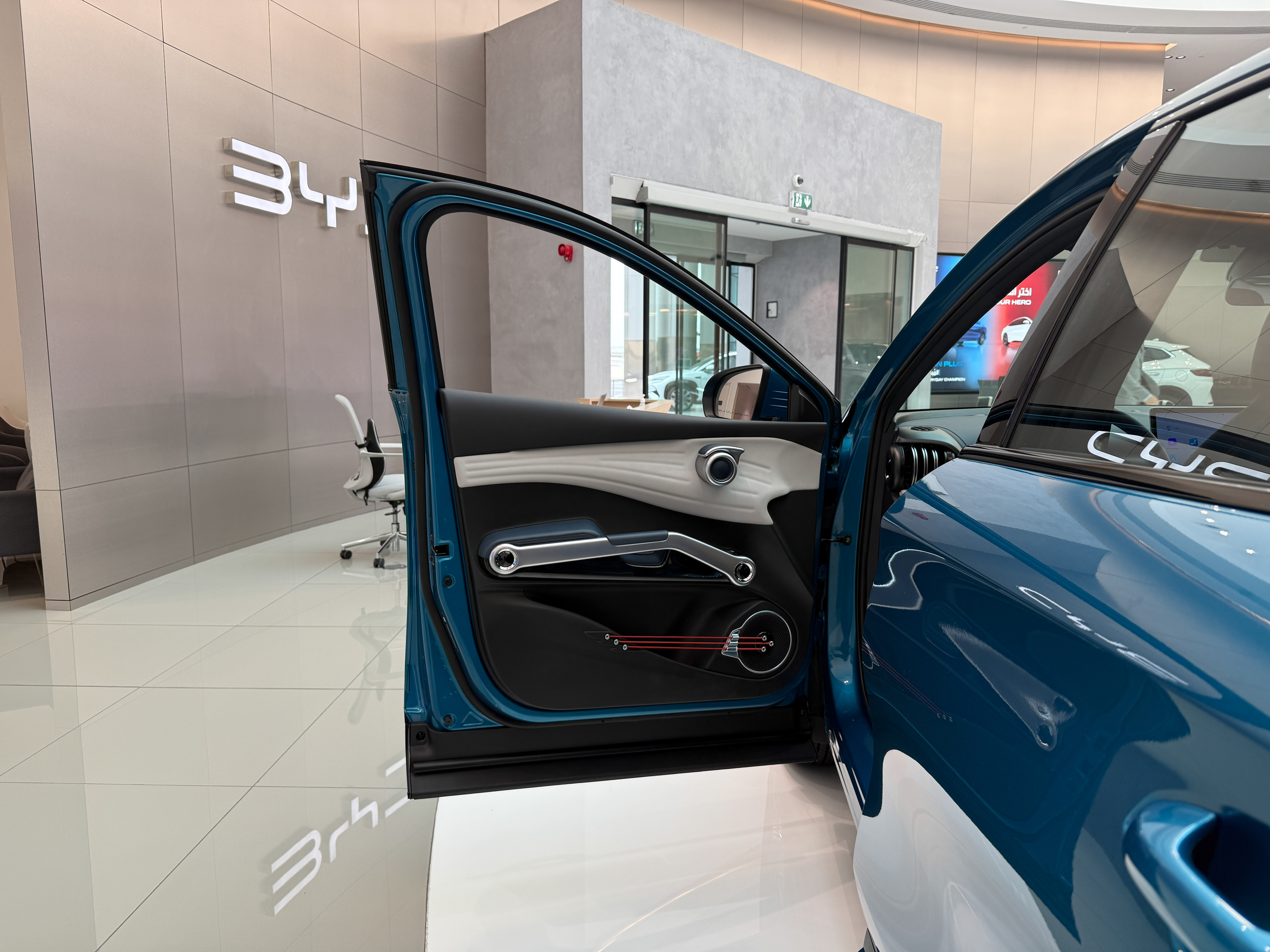 https://gcc-1307444343.cos.accelerate.myqcloud.com/cc/car-image/400bc488