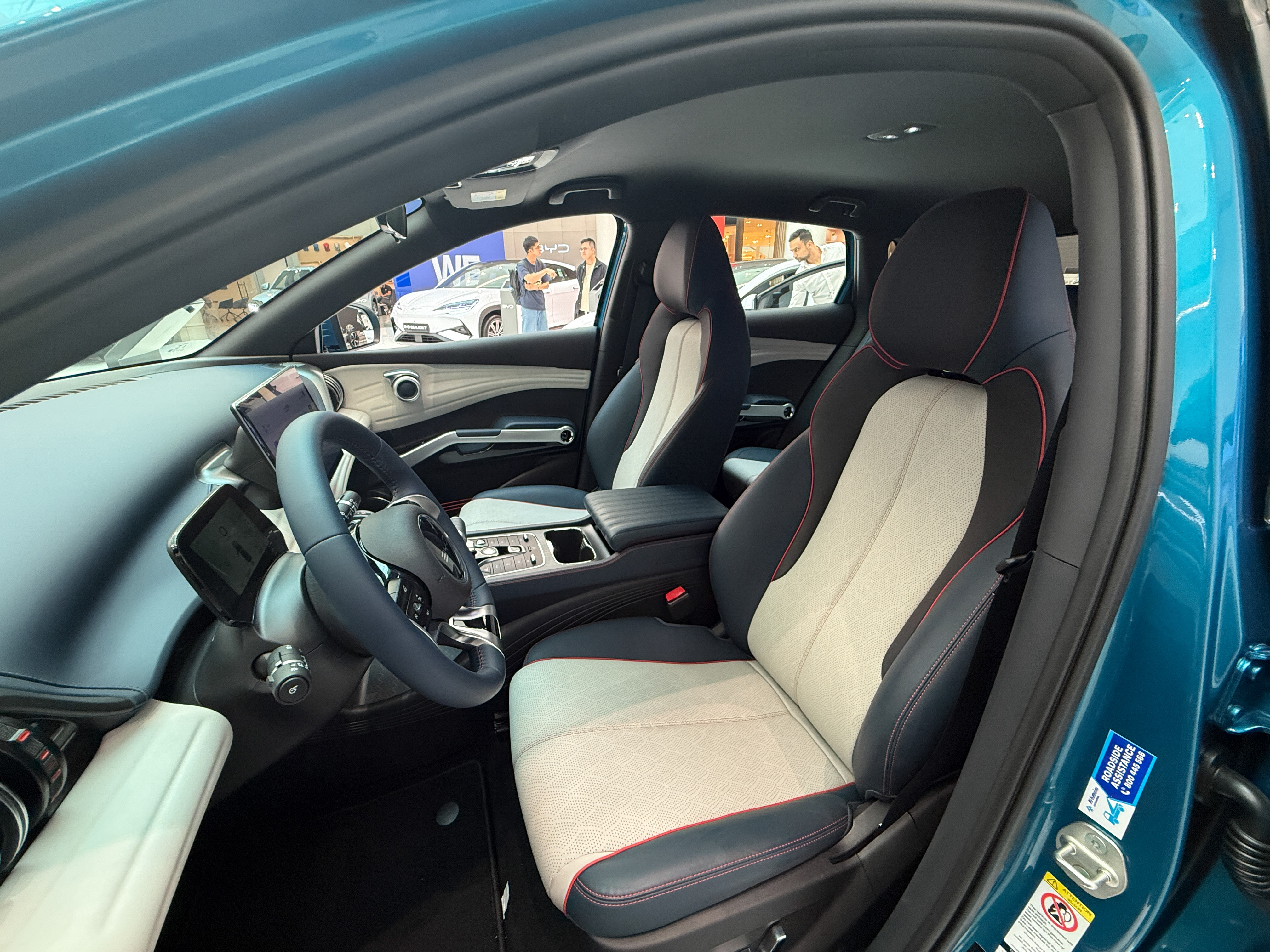 https://gcc-1307444343.cos.accelerate.myqcloud.com/cc/car-image/4441ae16