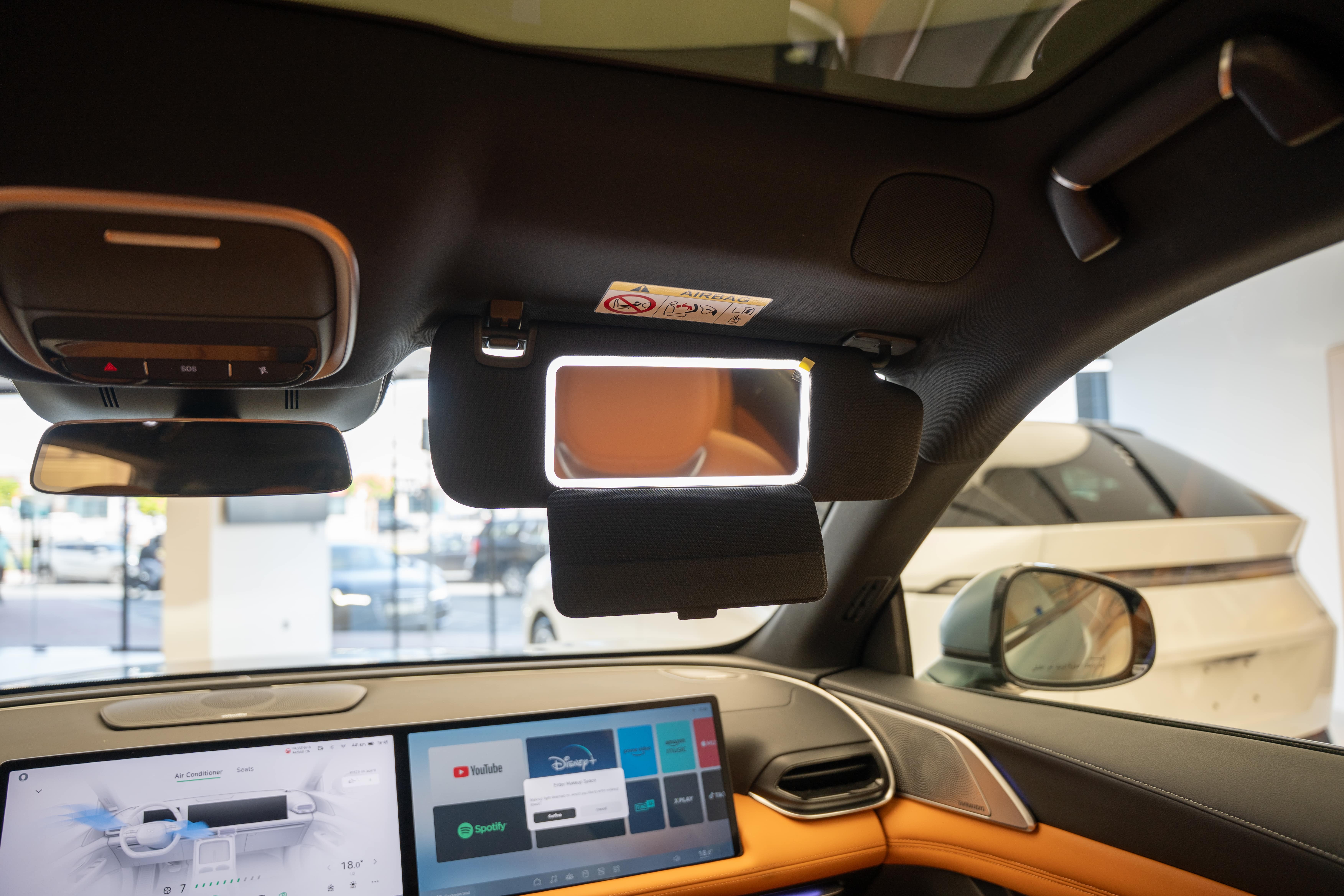 https://gcc-1307444343.cos.accelerate.myqcloud.com/cc/car-image/4f0dd23f