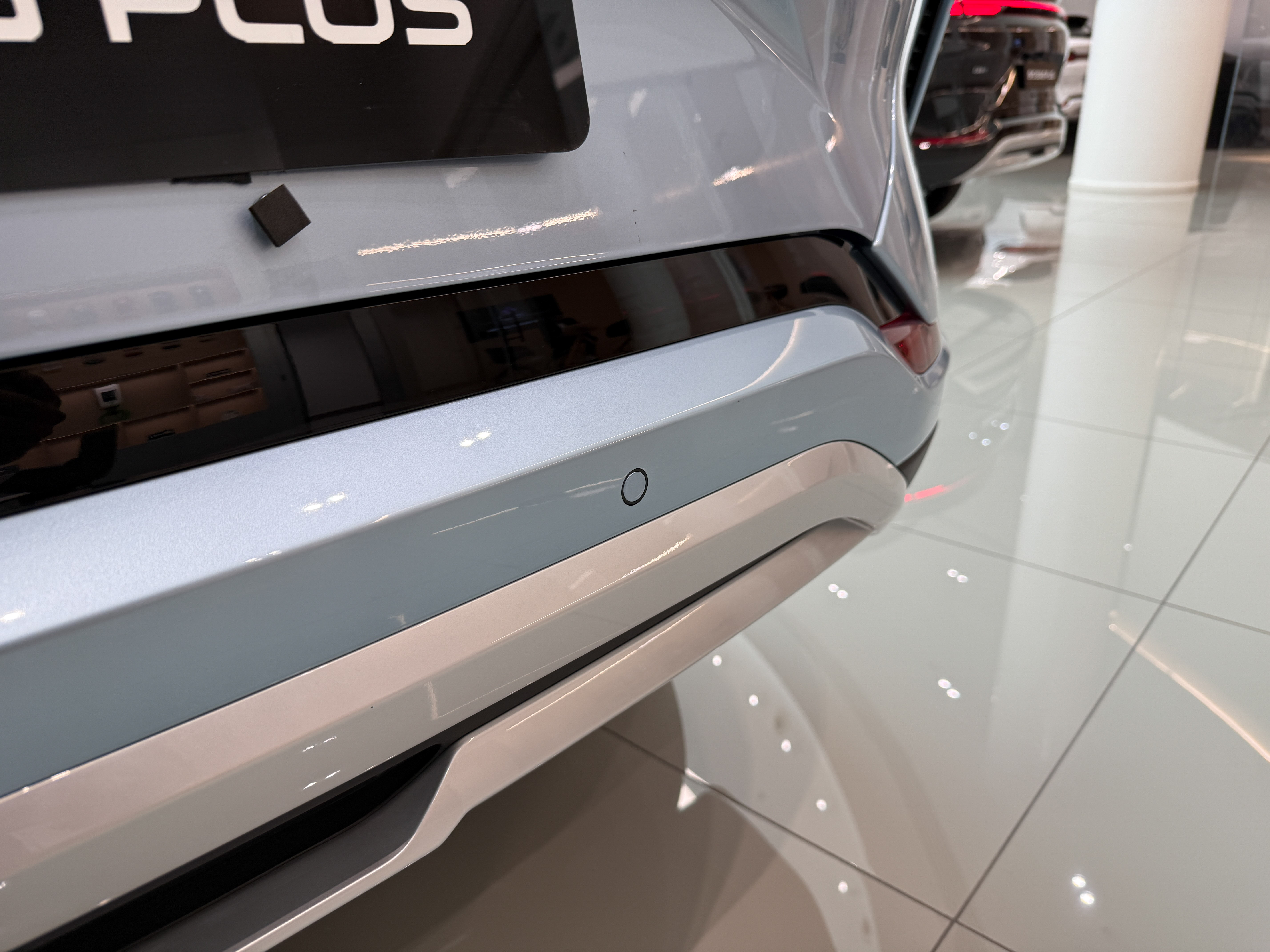 https://gcc-1307444343.cos.accelerate.myqcloud.com/cc/car-image/5c4e62a9