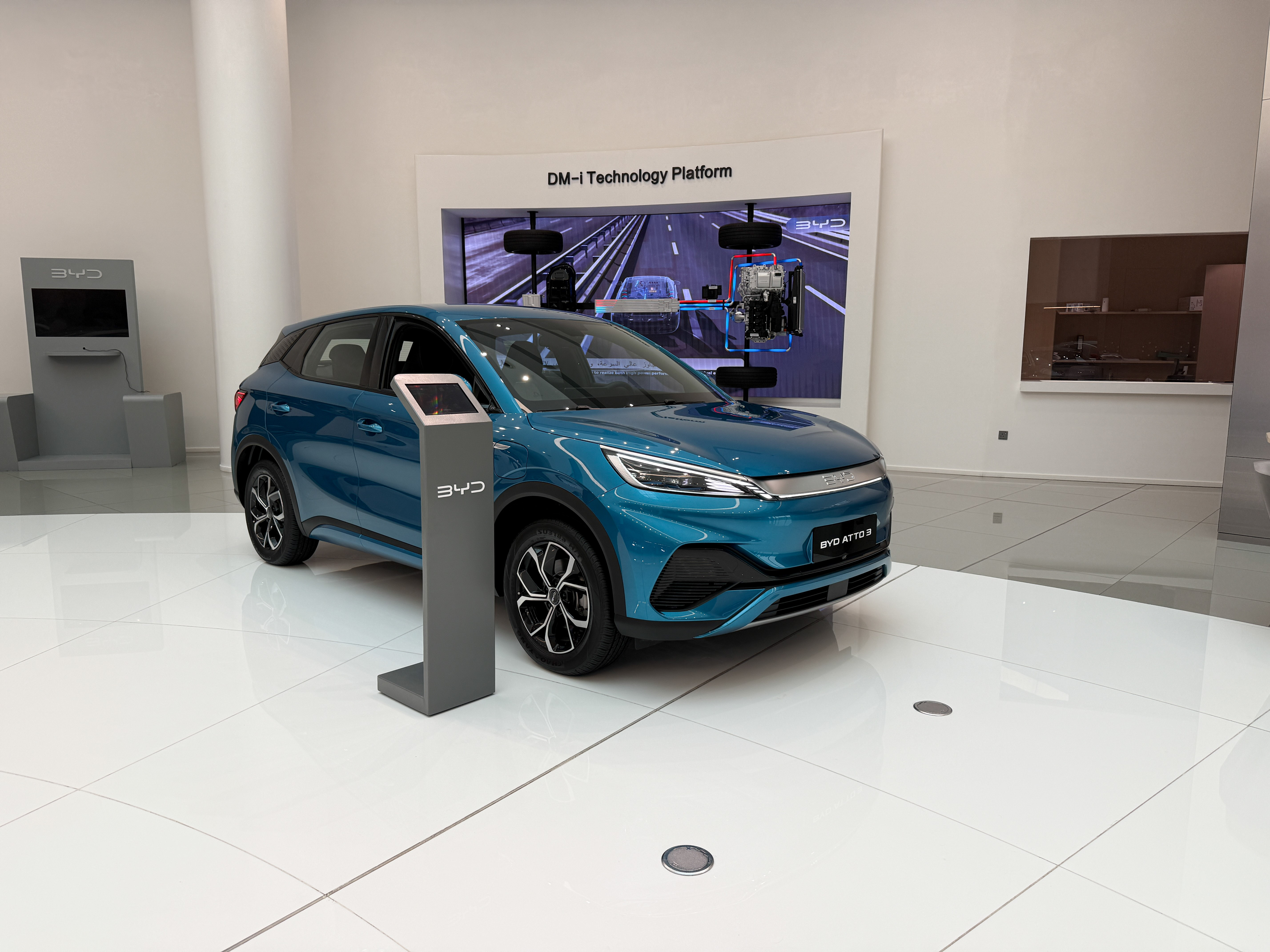 https://gcc-1307444343.cos.accelerate.myqcloud.com/cc/car-image/5e01e990