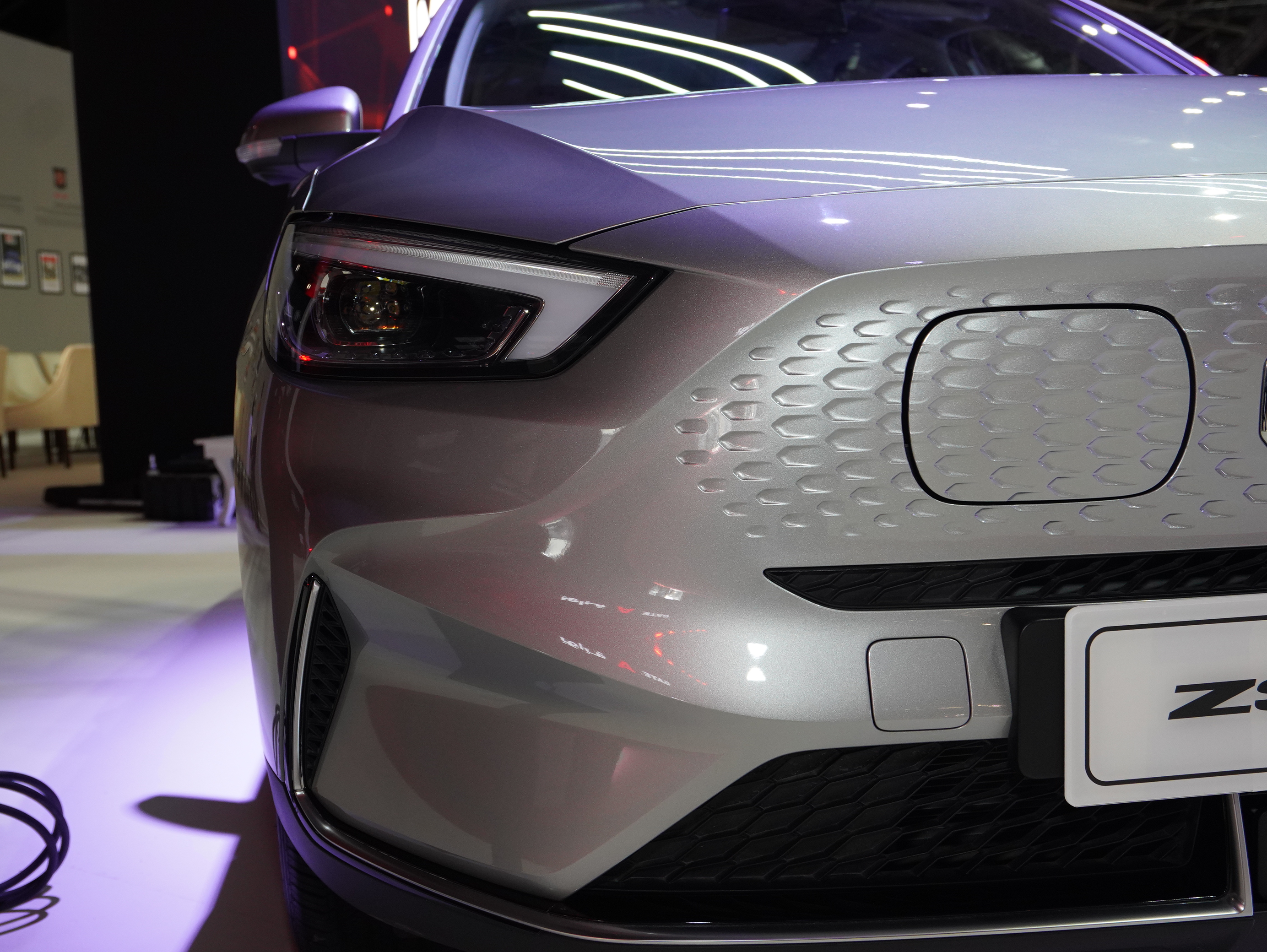 https://gcc-1307444343.cos.accelerate.myqcloud.com/cc/car-image/67d94eff