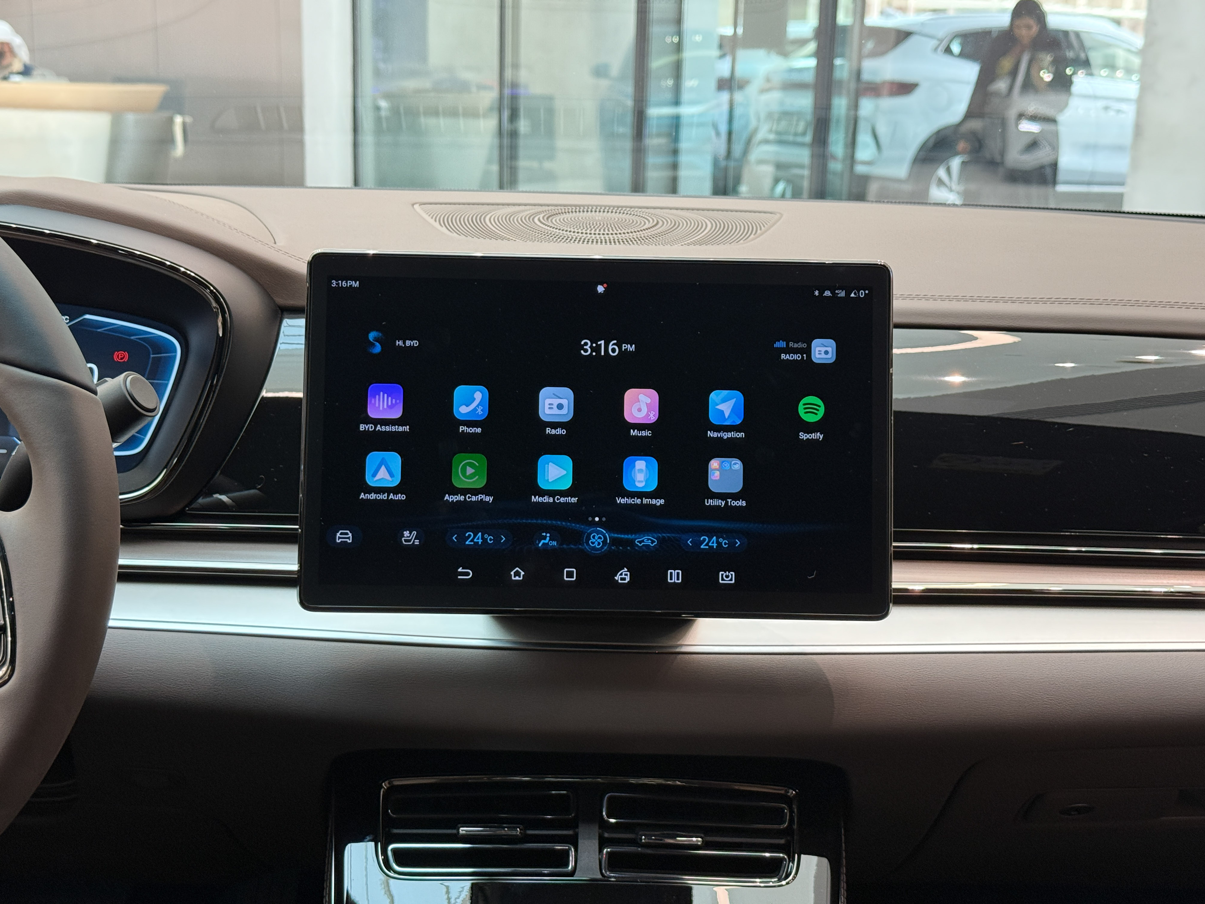 https://gcc-1307444343.cos.accelerate.myqcloud.com/cc/car-image/6ce54e54