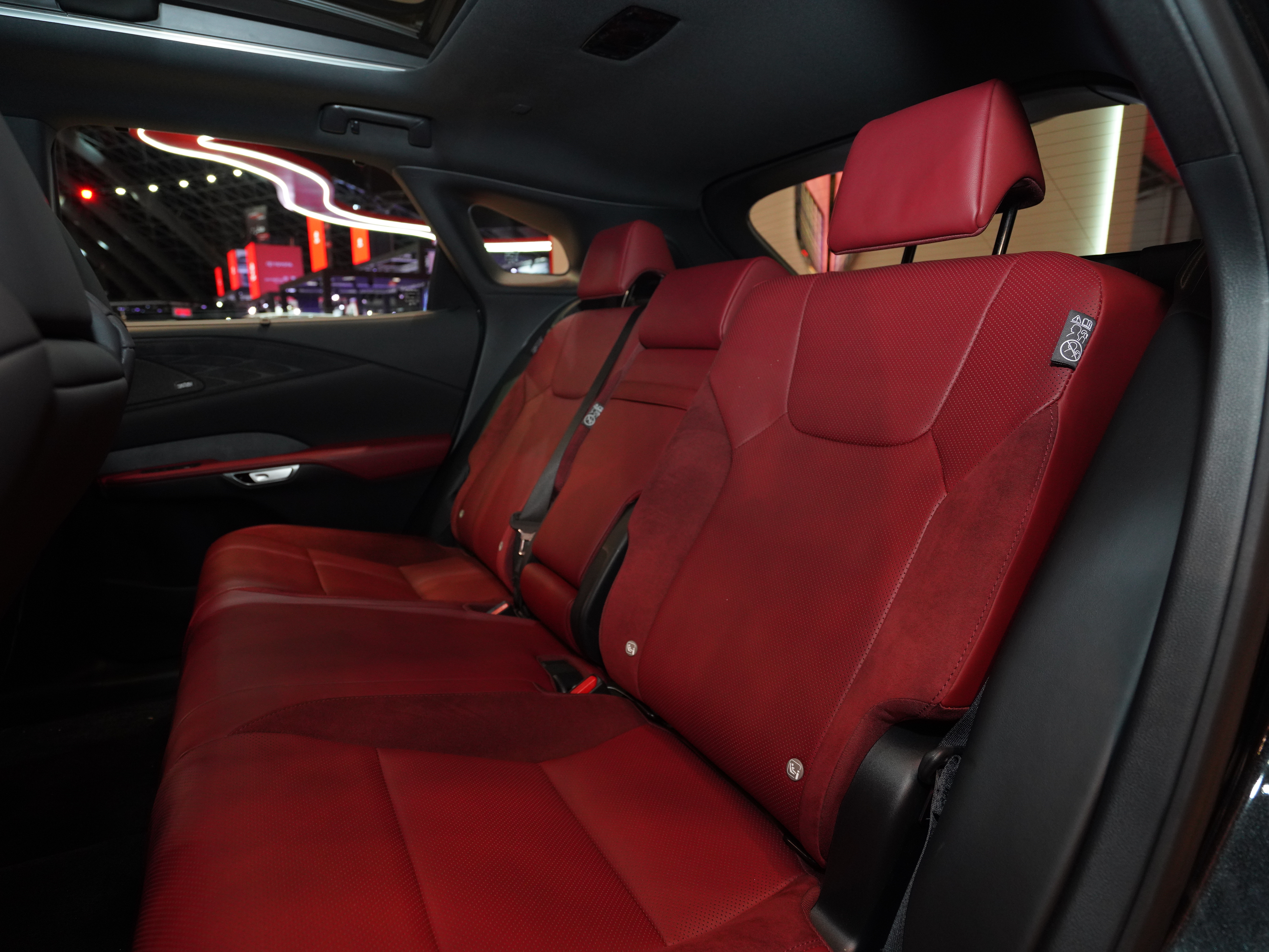https://gcc-1307444343.cos.accelerate.myqcloud.com/cc/car-image/7236d1a9