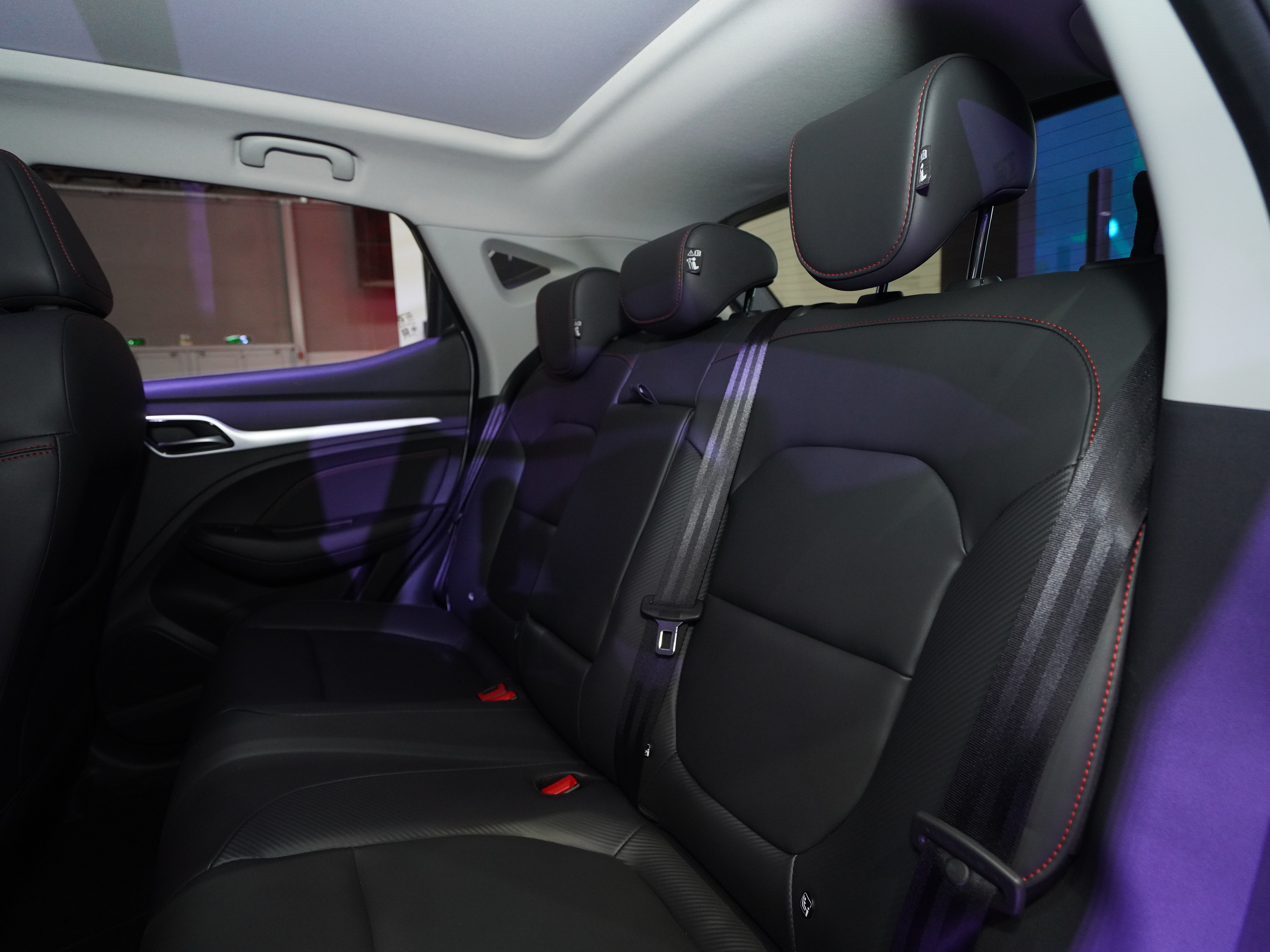 https://gcc-1307444343.cos.accelerate.myqcloud.com/cc/car-image/75edc0dd