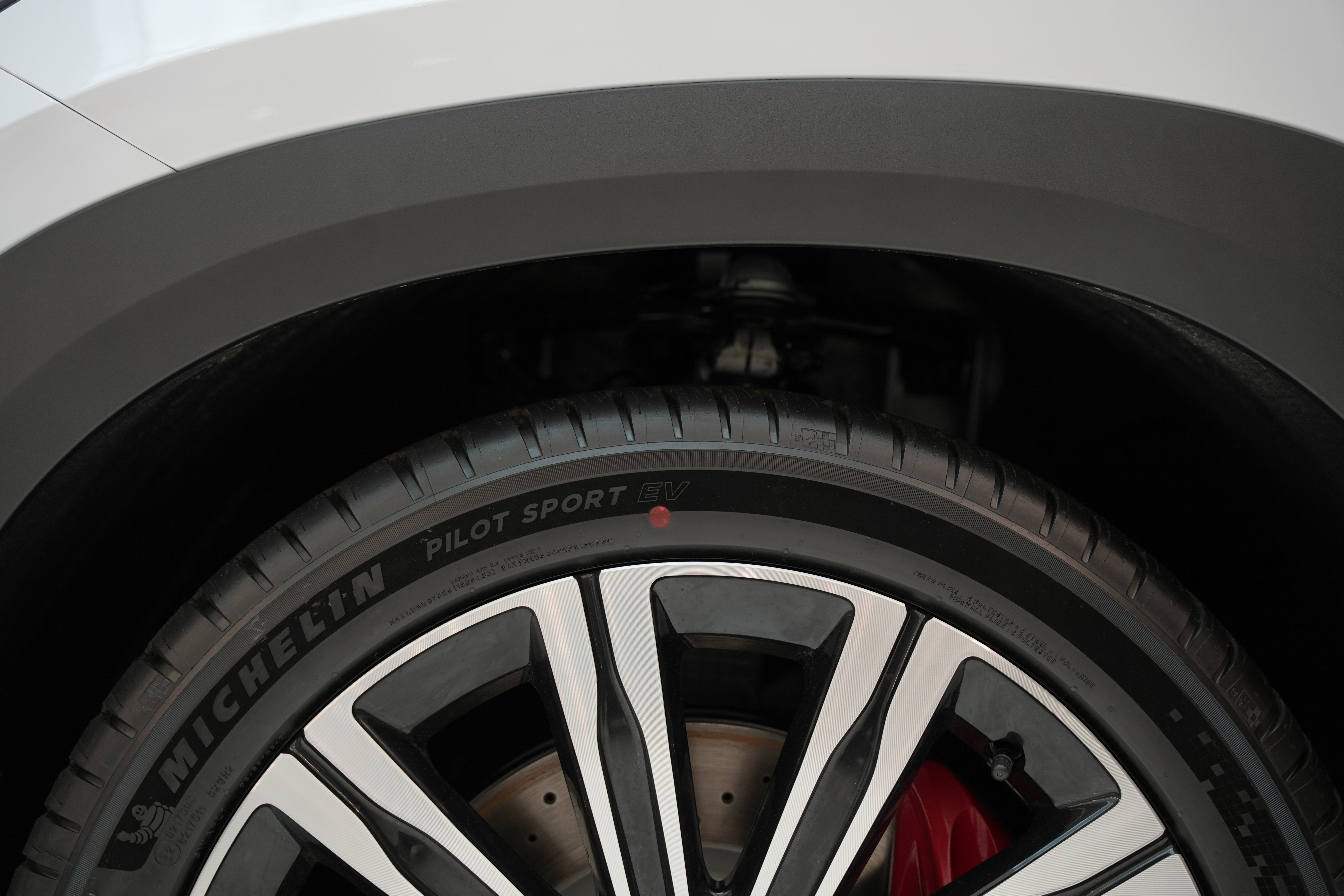https://gcc-1307444343.cos.accelerate.myqcloud.com/cc/car-image/7723aed6