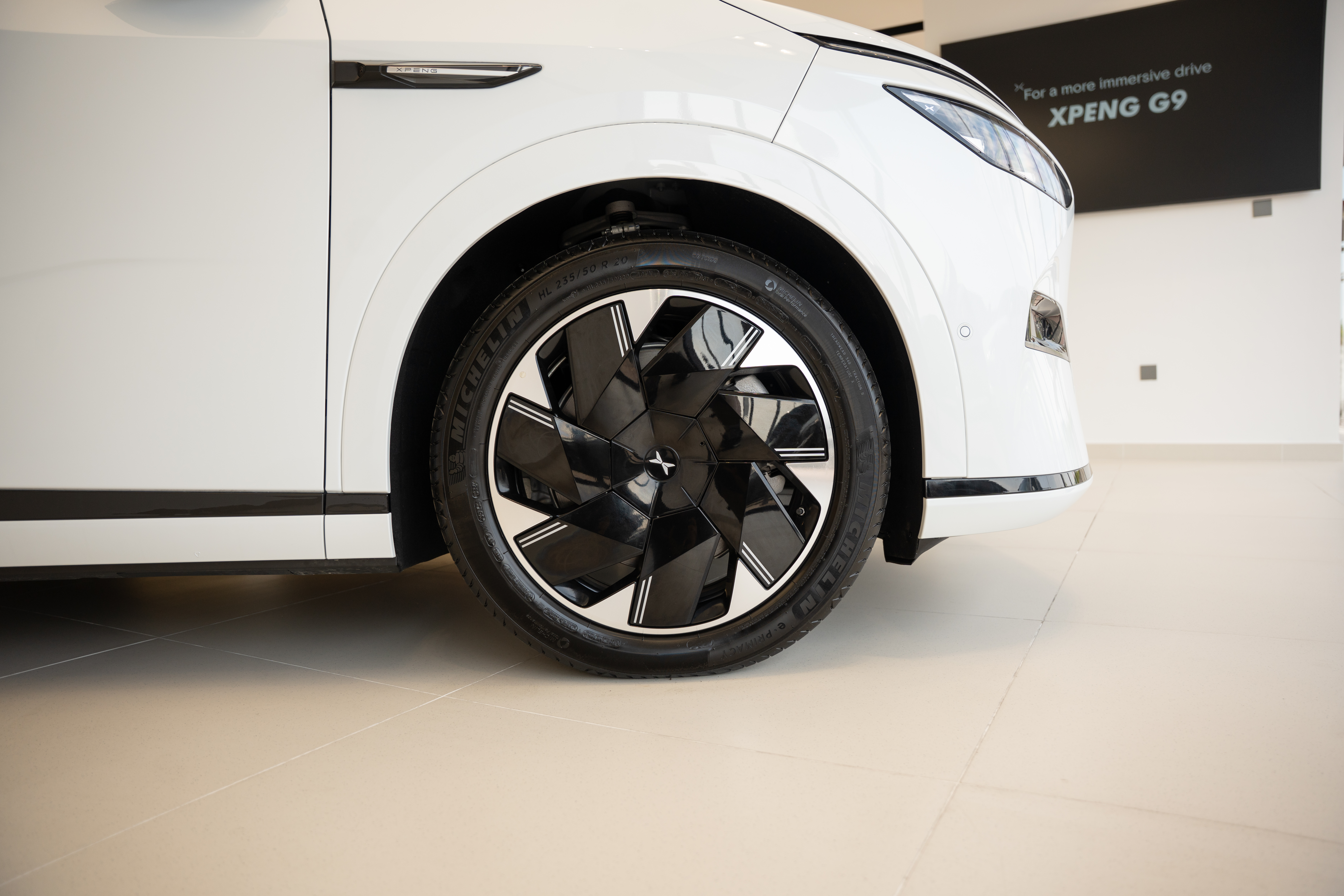 https://gcc-1307444343.cos.accelerate.myqcloud.com/cc/car-image/7ba71688