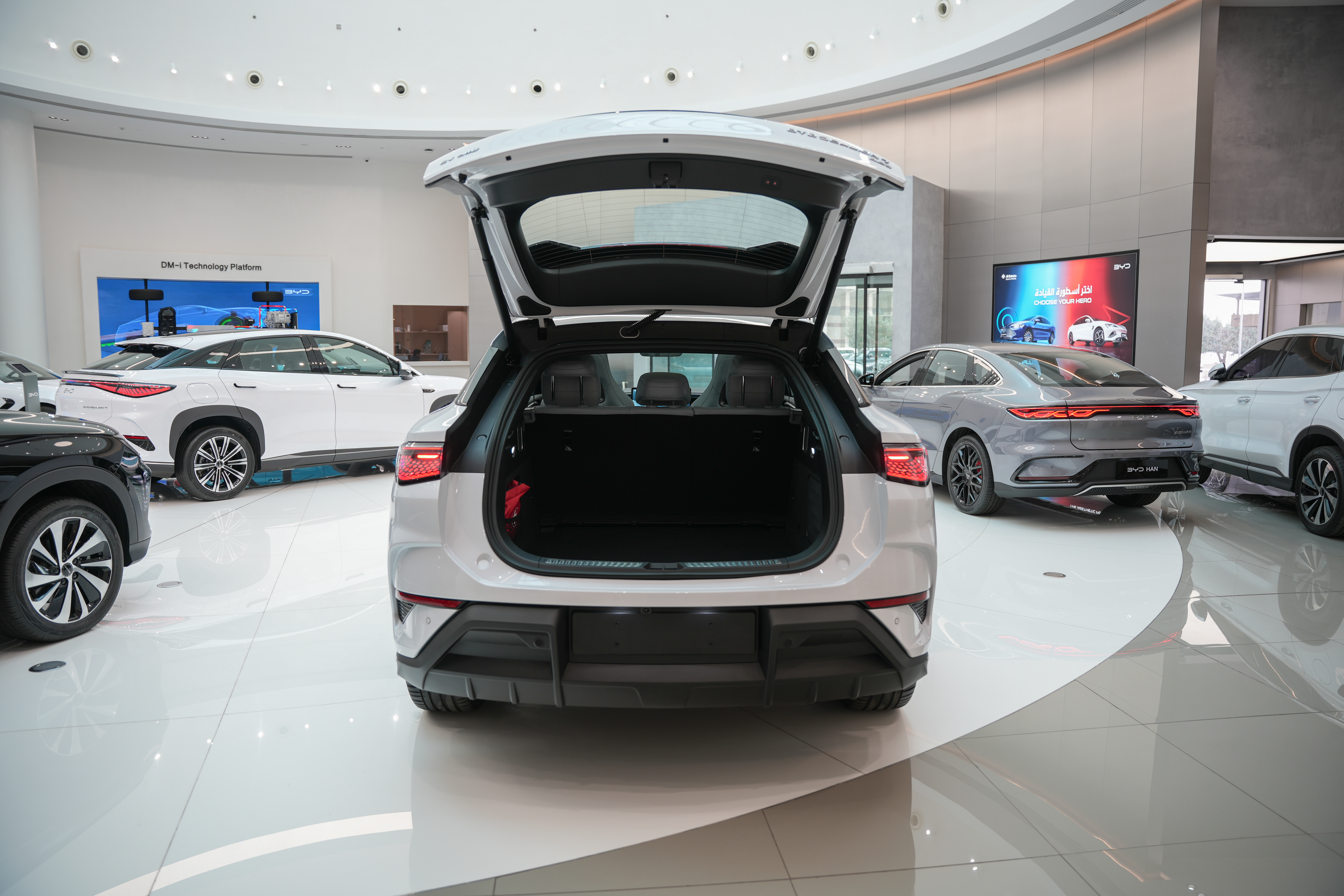 https://gcc-1307444343.cos.accelerate.myqcloud.com/cc/car-image/8cdcddac