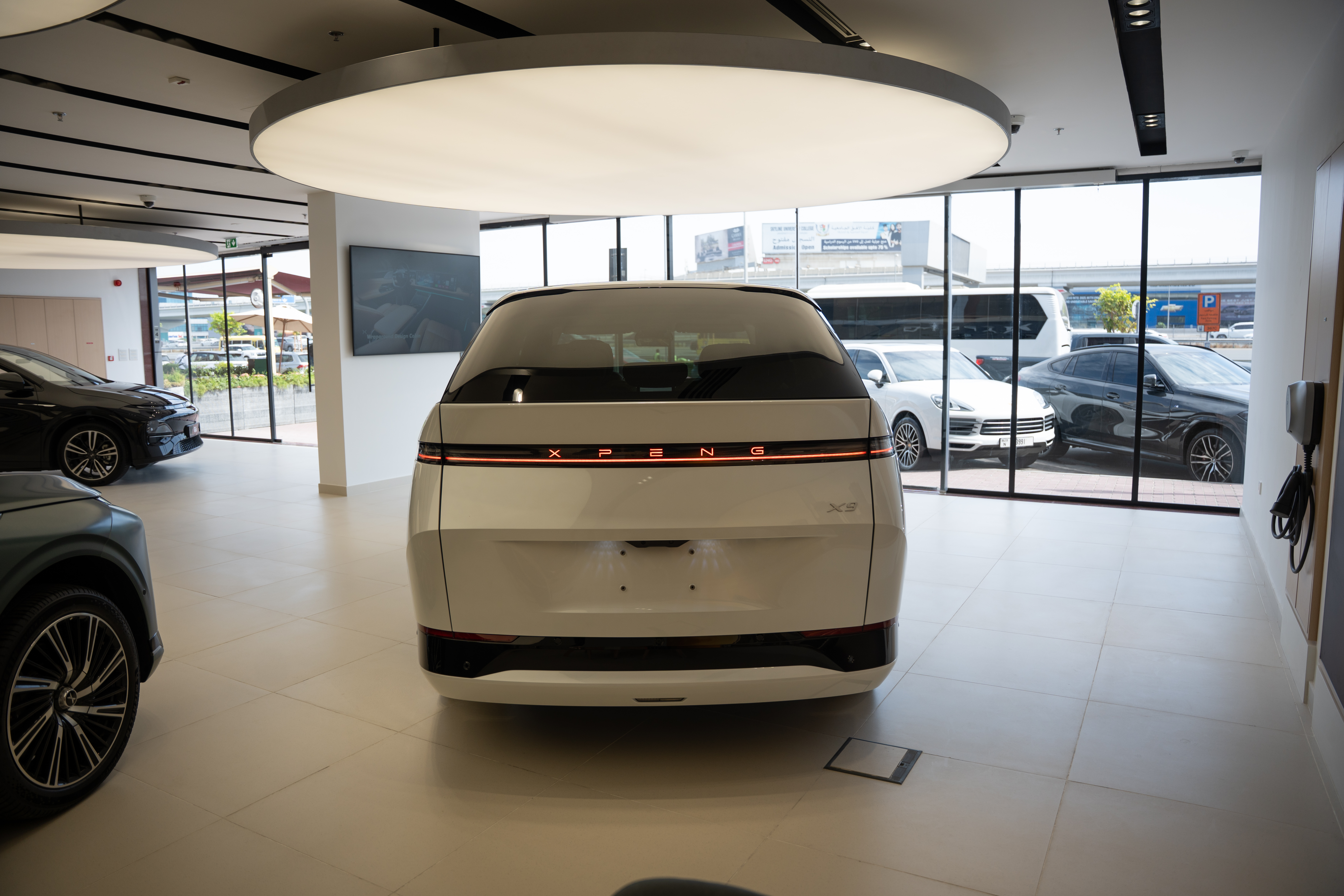https://gcc-1307444343.cos.accelerate.myqcloud.com/cc/car-image/93554c82