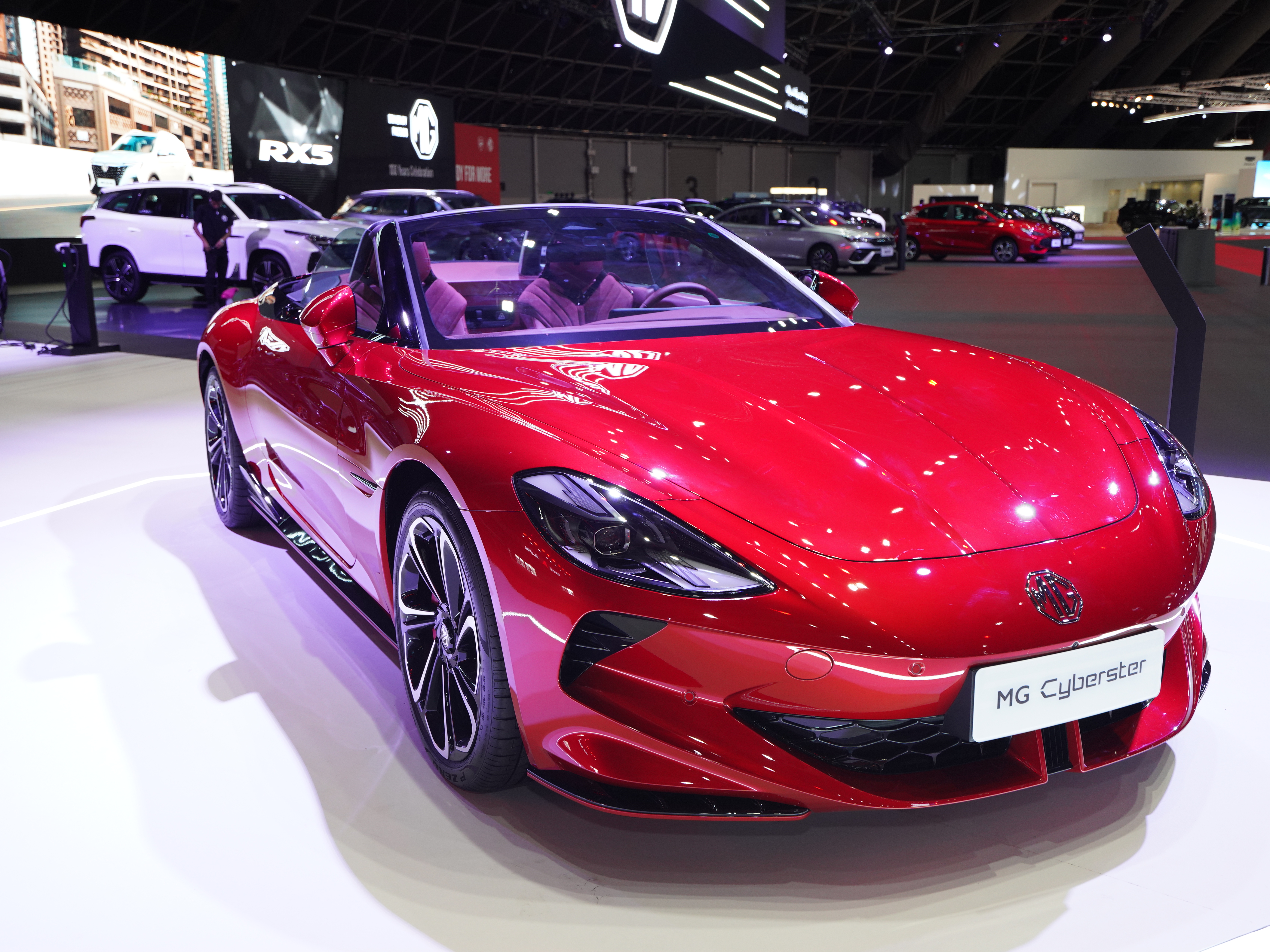 https://gcc-1307444343.cos.accelerate.myqcloud.com/cc/car-image/93dc37d6