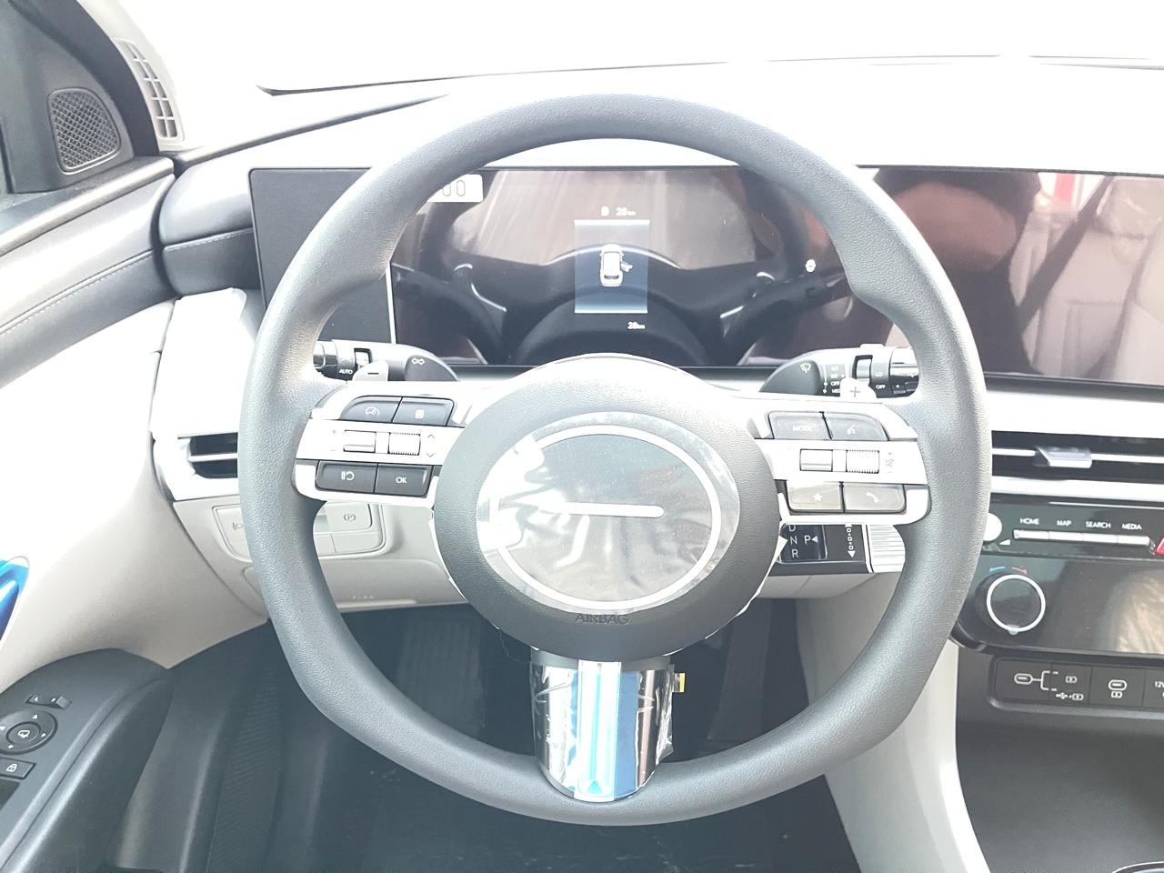 https://gcc-1307444343.cos.accelerate.myqcloud.com/cc/car-image/9c66d3fe