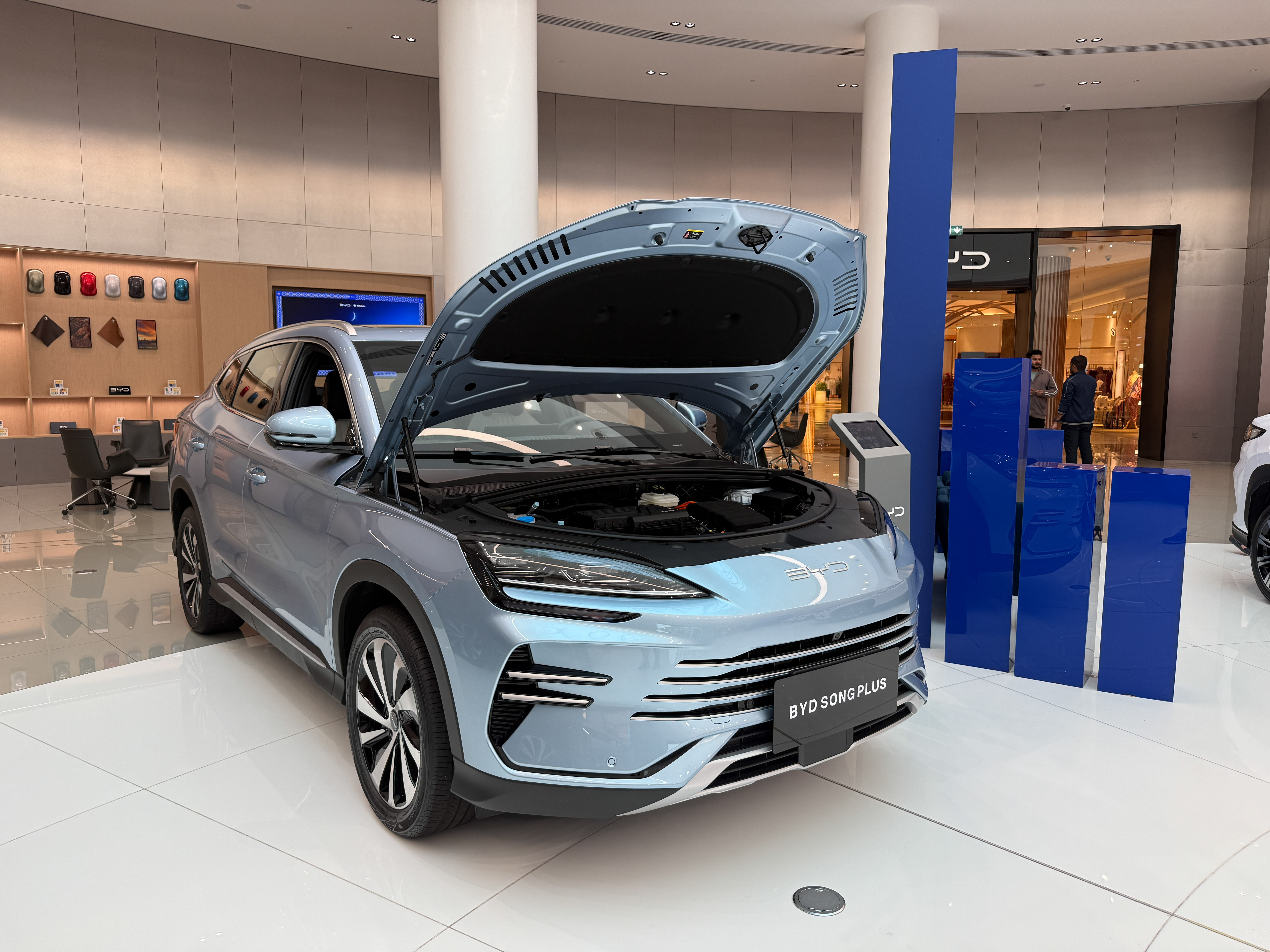 https://gcc-1307444343.cos.accelerate.myqcloud.com/cc/car-image/a4fd79fd