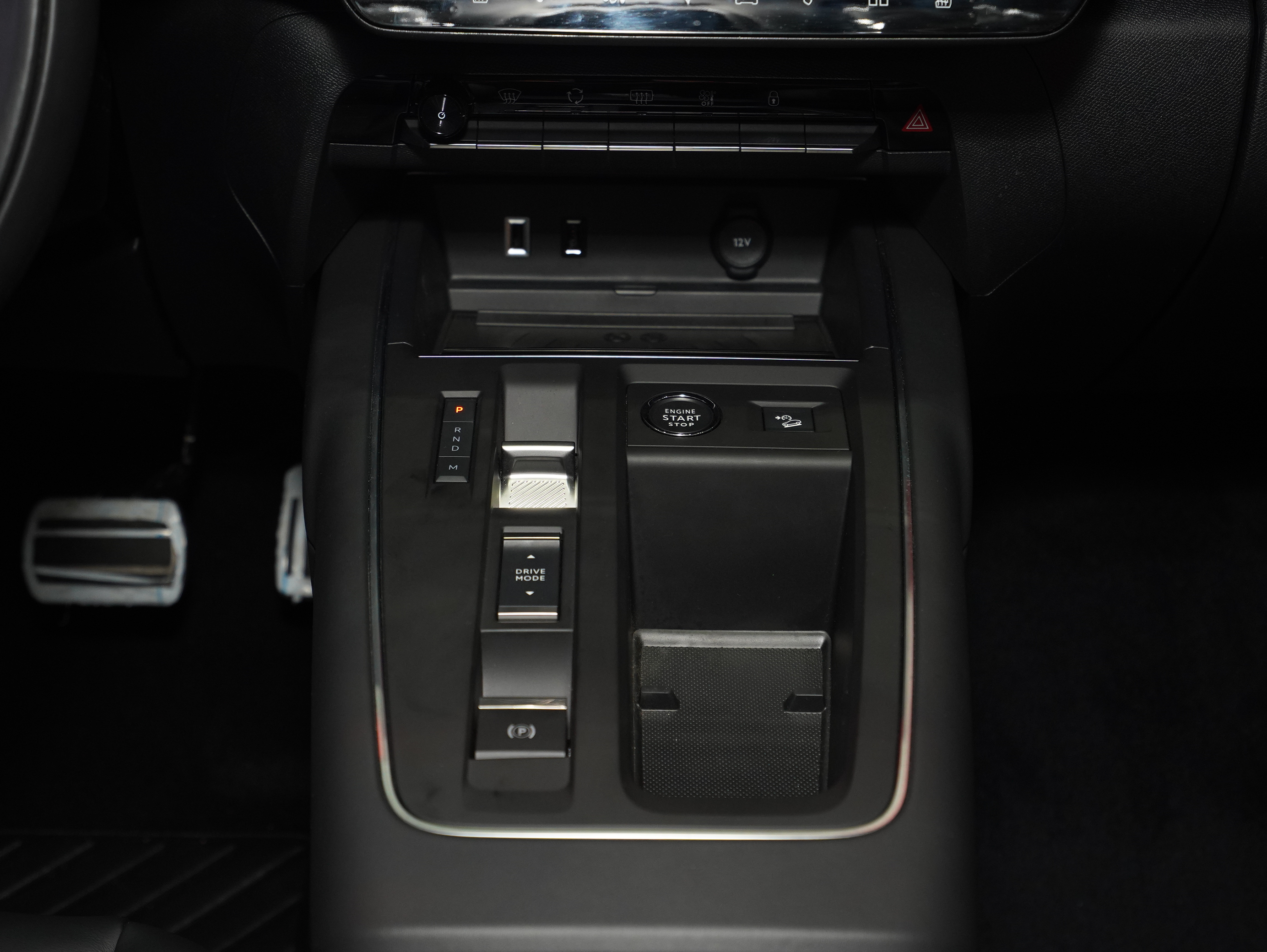 https://gcc-1307444343.cos.accelerate.myqcloud.com/cc/car-image/abd6687b