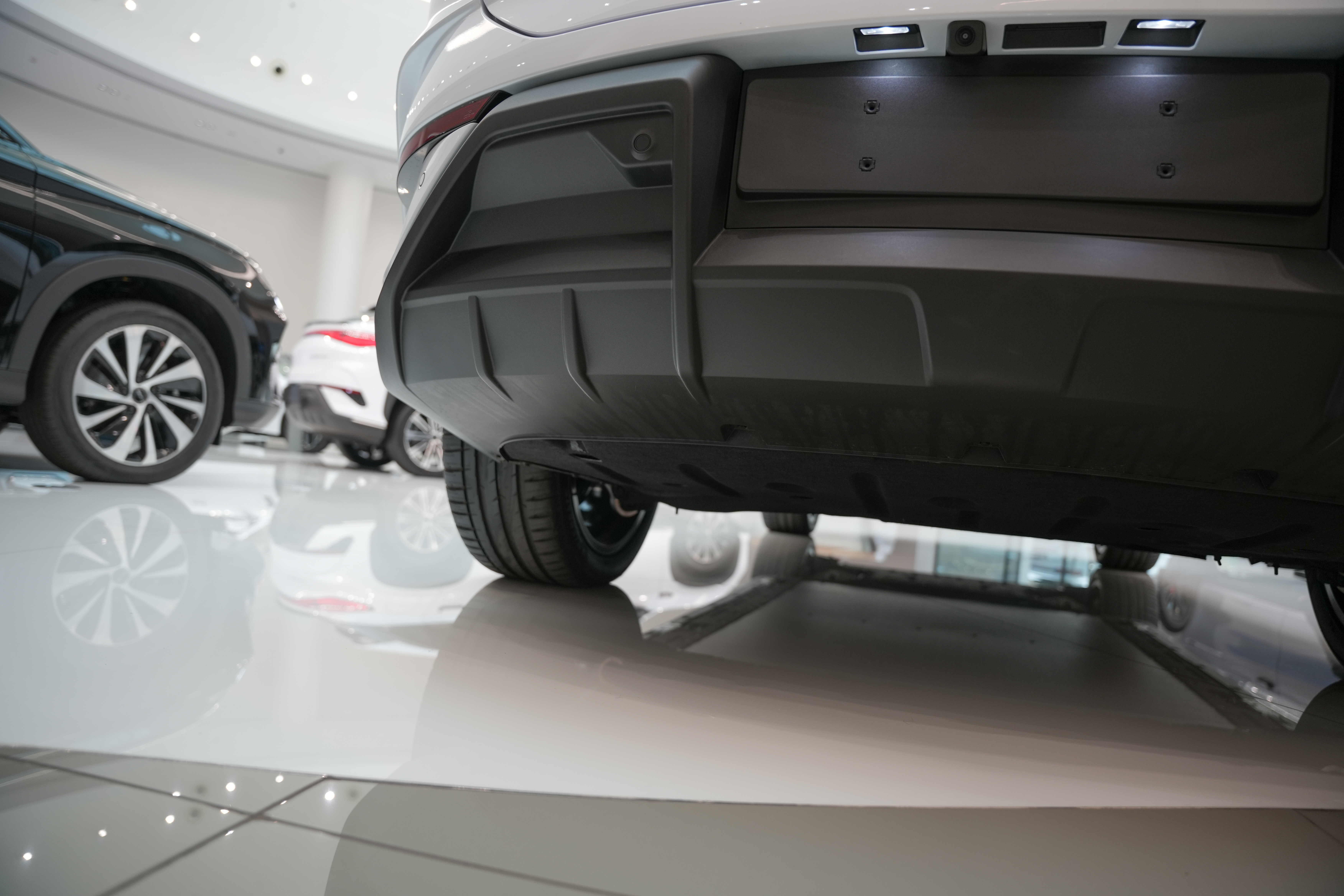 https://gcc-1307444343.cos.accelerate.myqcloud.com/cc/car-image/bff67e8e