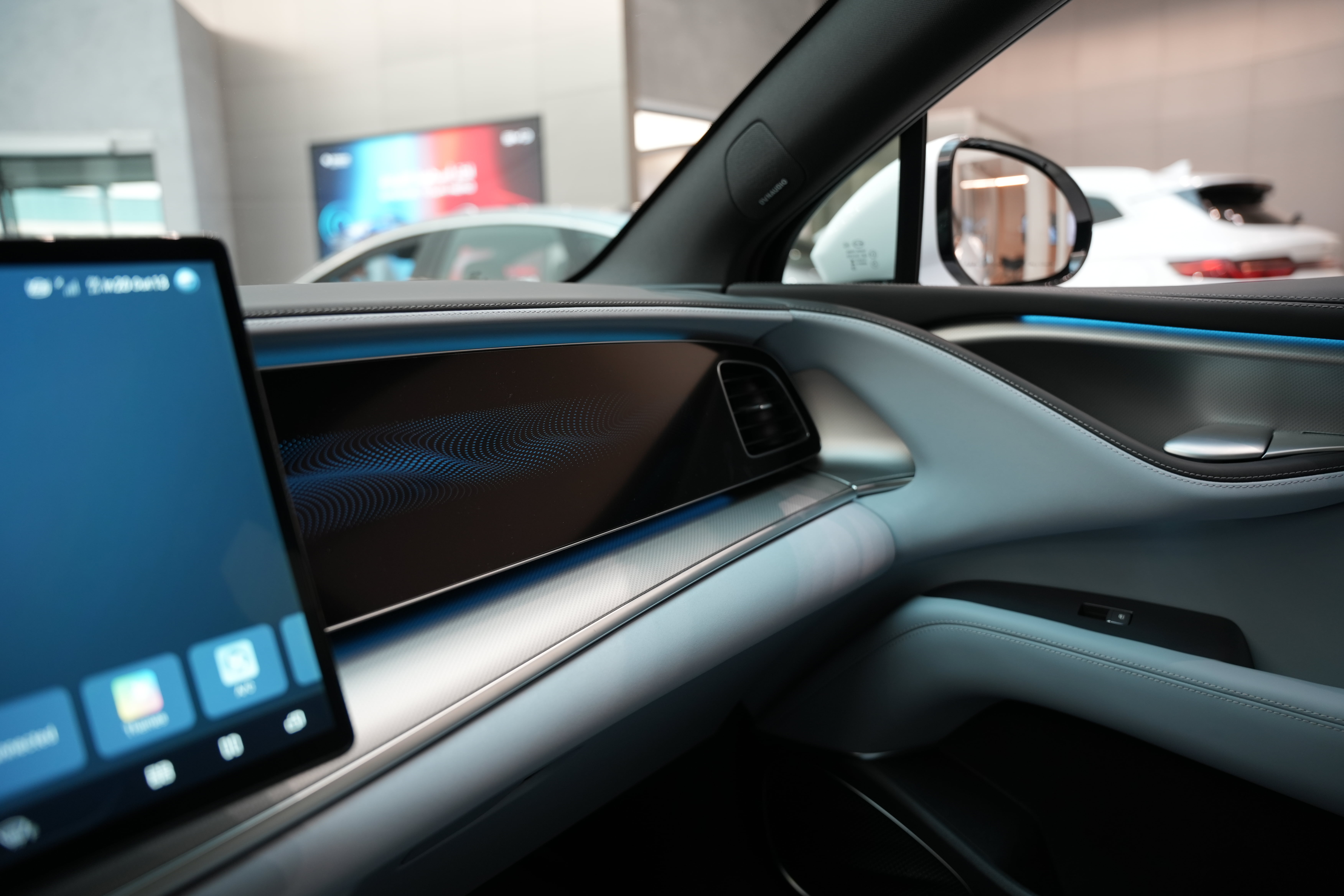 https://gcc-1307444343.cos.accelerate.myqcloud.com/cc/car-image/c9e483e1