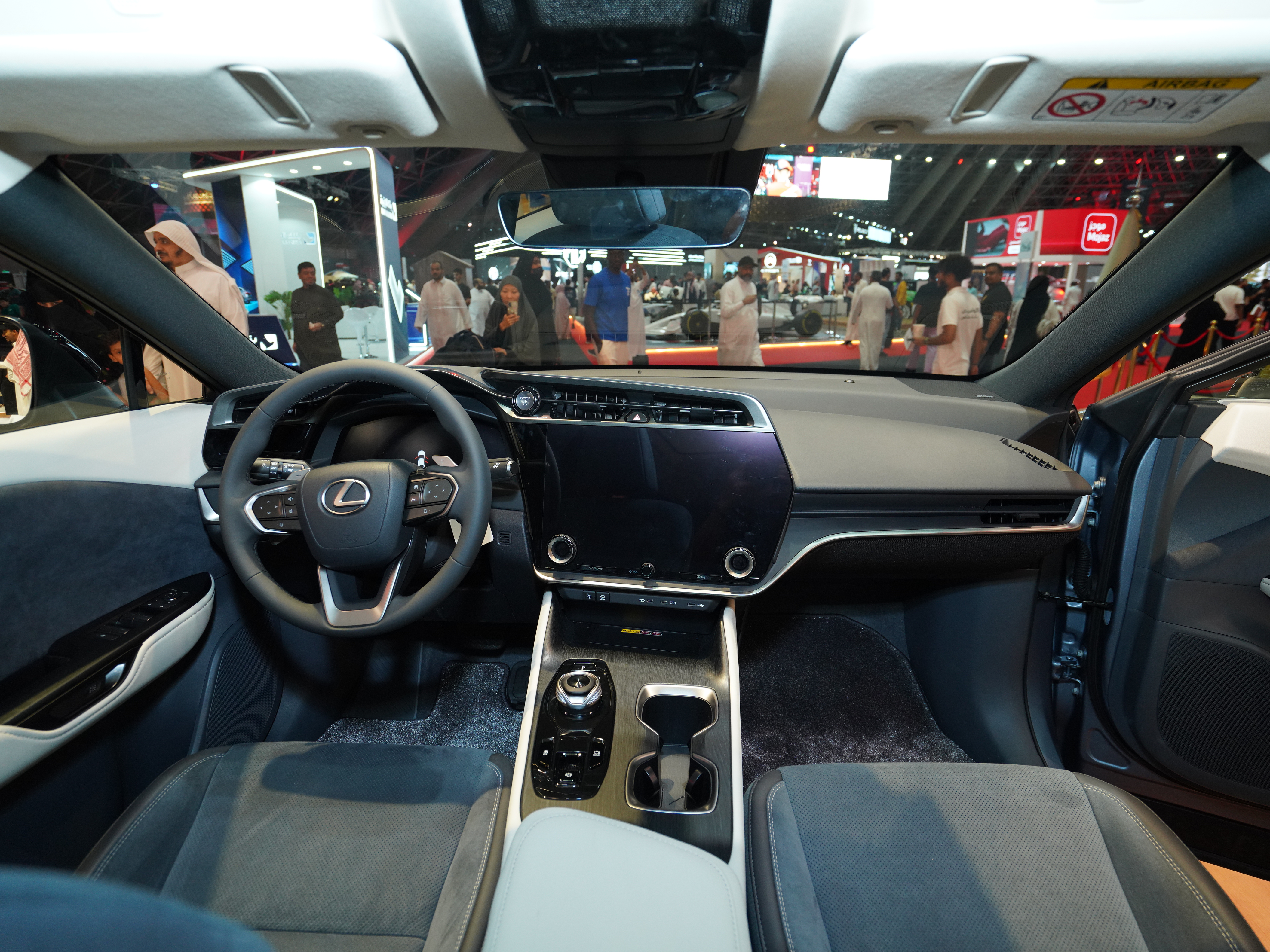https://gcc-1307444343.cos.accelerate.myqcloud.com/cc/car-image/cac27c4b