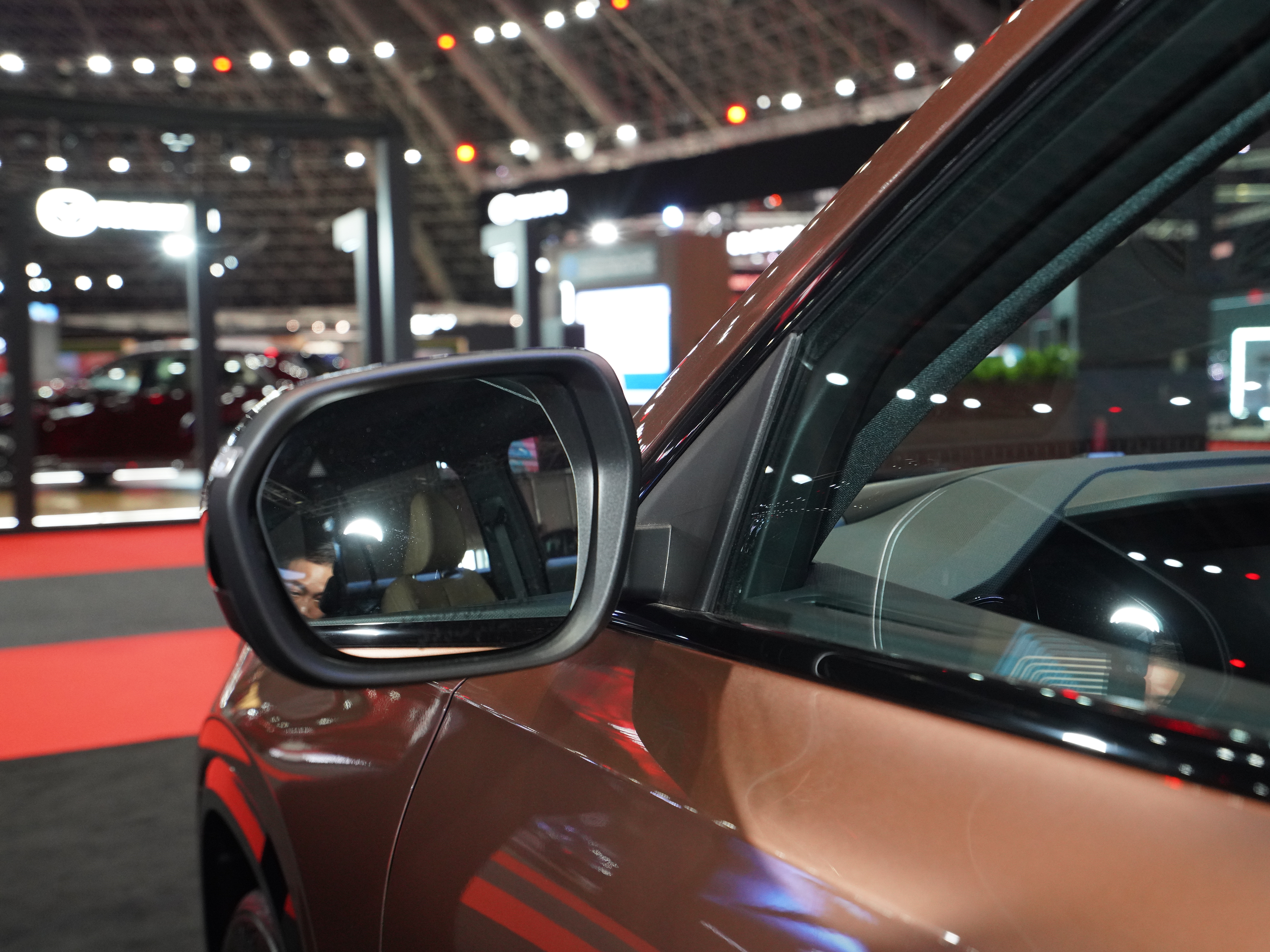 https://gcc-1307444343.cos.accelerate.myqcloud.com/cc/car-image/d1726e2d