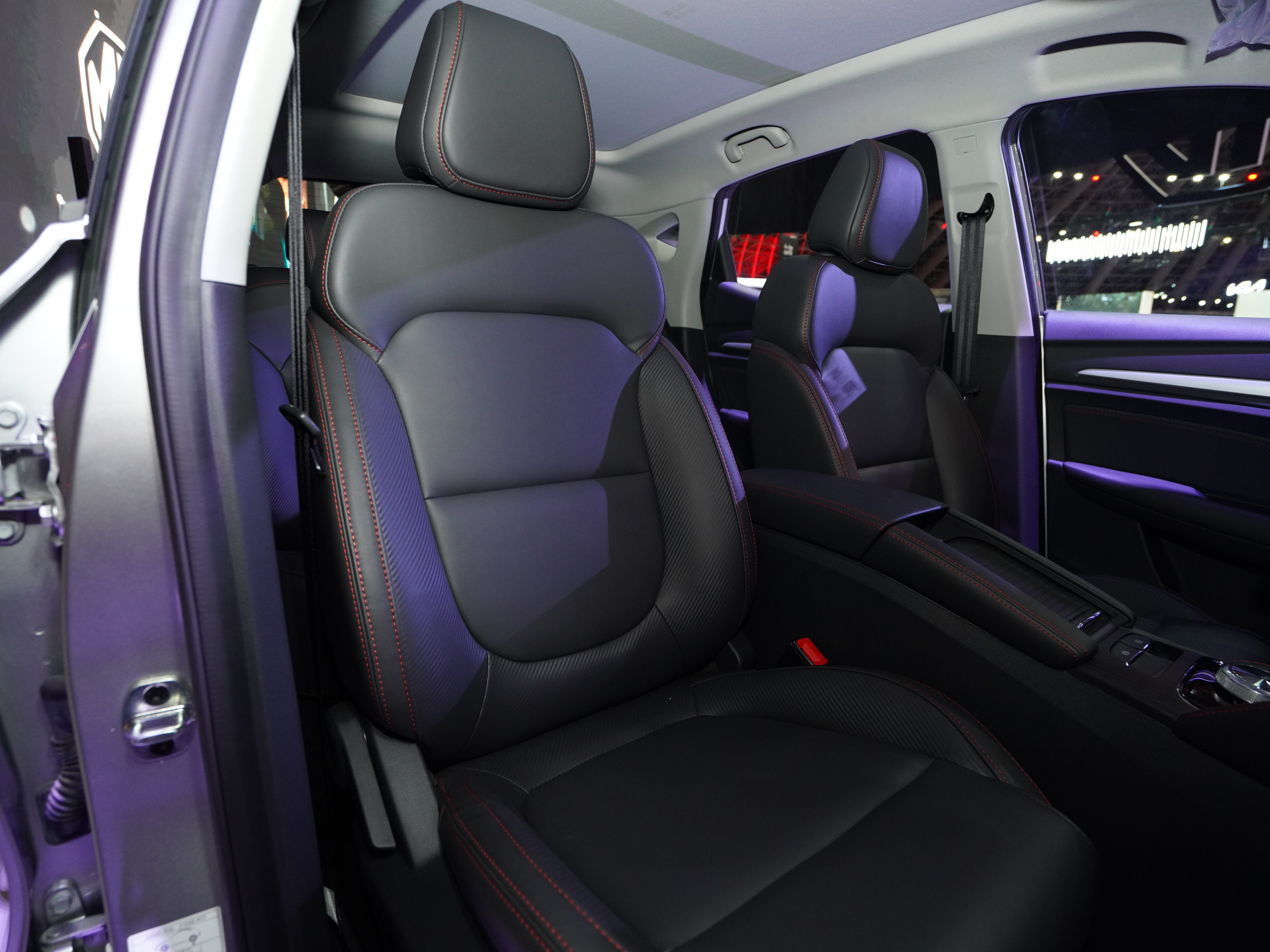 https://gcc-1307444343.cos.accelerate.myqcloud.com/cc/car-image/d79069cd
