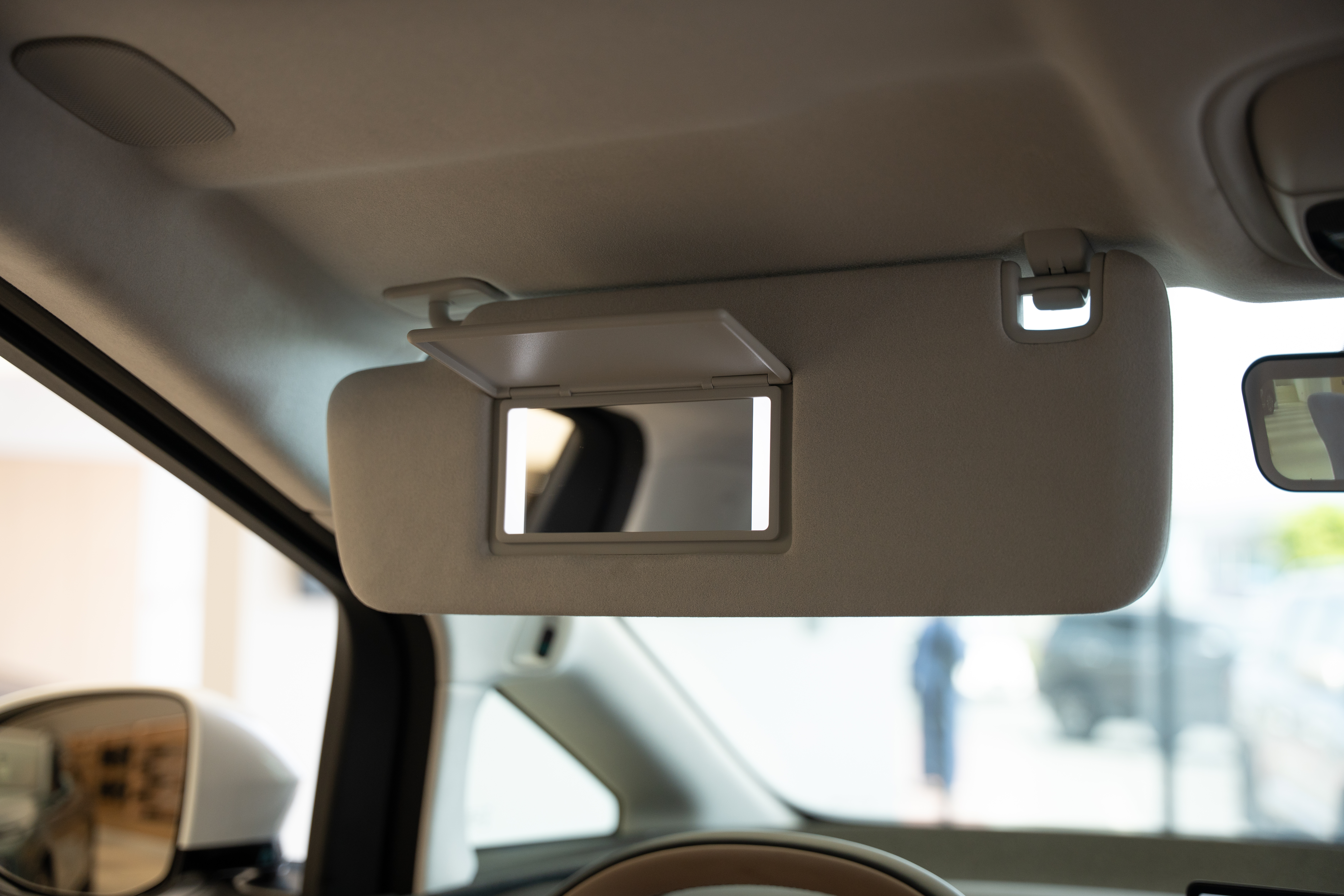 https://gcc-1307444343.cos.accelerate.myqcloud.com/cc/car-image/e355afd5
