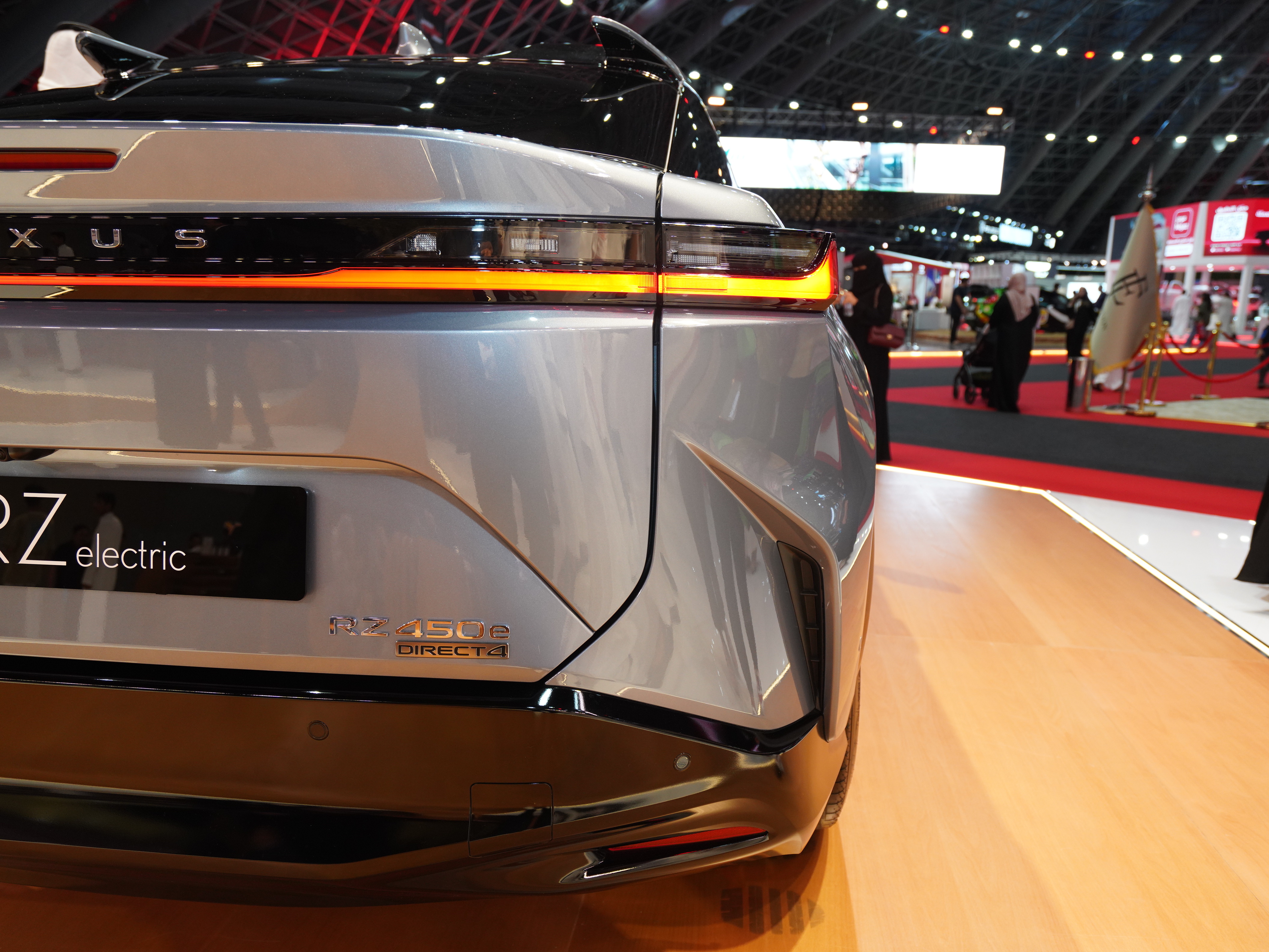 https://gcc-1307444343.cos.accelerate.myqcloud.com/cc/car-image/eddbb94d
