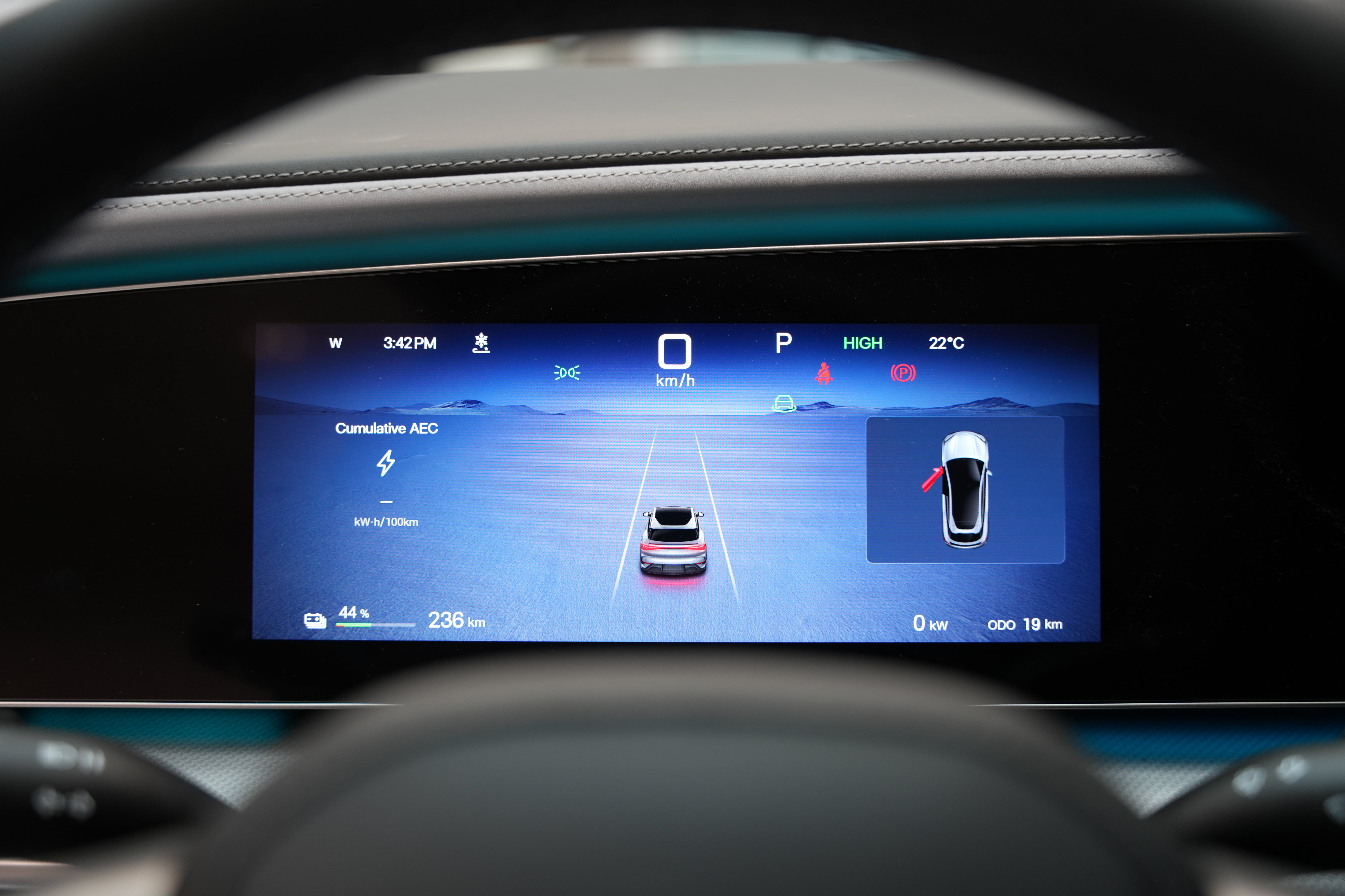 https://gcc-1307444343.cos.accelerate.myqcloud.com/cc/car-image/fb3297c6