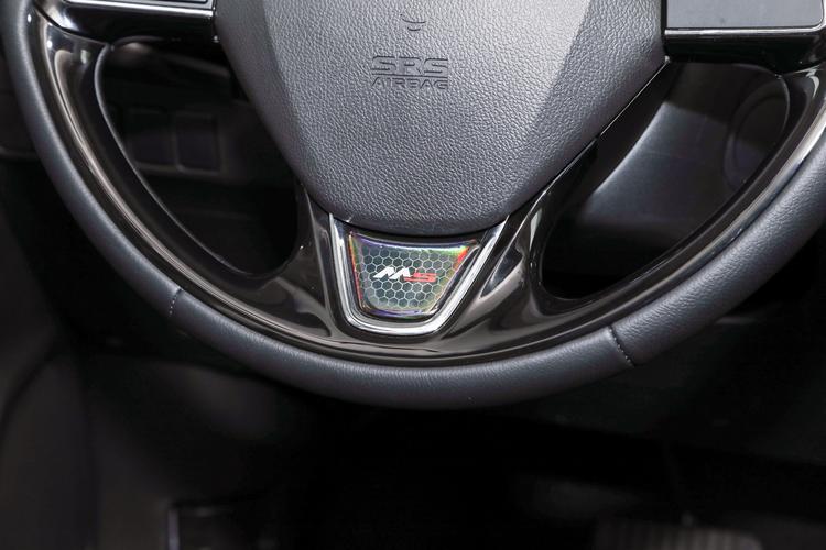 https://gcc-1307444343.cos.accelerate.myqcloud.com/gallery/00ebd69a5ab493a250d0677ecf1fcb75.jpg