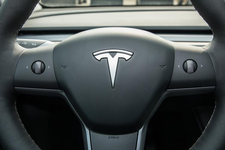 https://gcc-1307444343.cos.accelerate.myqcloud.com/gallery/01944b60820a14bee01349af7dea3a60.jpg