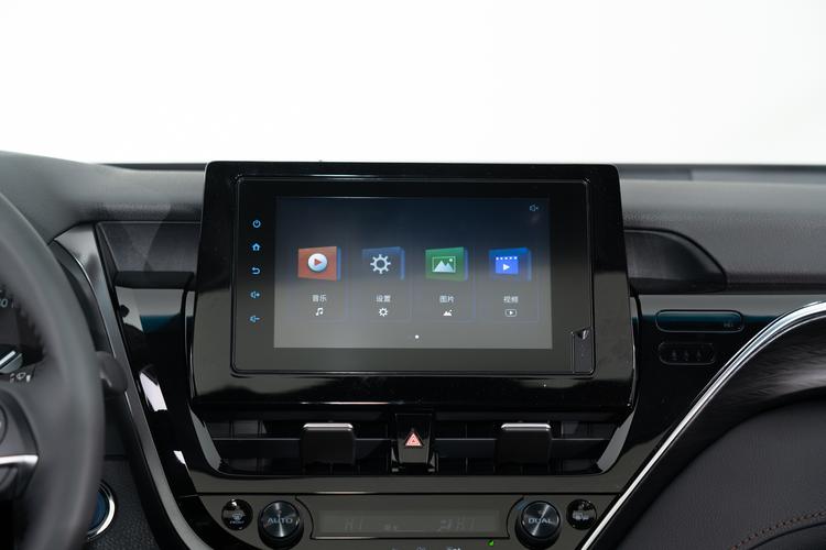https://gcc-1307444343.cos.accelerate.myqcloud.com/gallery/034390a4967e2483fd752ef874f84a1f.jpg