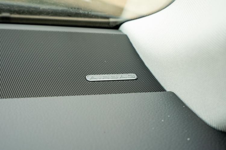 https://gcc-1307444343.cos.accelerate.myqcloud.com/gallery/04748bee57e60ed28253cf21983f6ae9.jpg