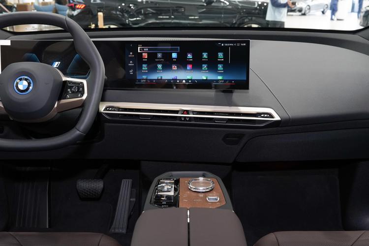 https://gcc-1307444343.cos.accelerate.myqcloud.com/gallery/050ffa70a509a129ea252b5b76df9357.jpg