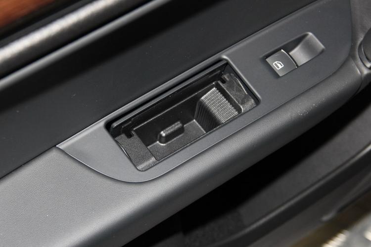 https://gcc-1307444343.cos.accelerate.myqcloud.com/gallery/058bcff9719bd338699e0e828b35dabe.jpg