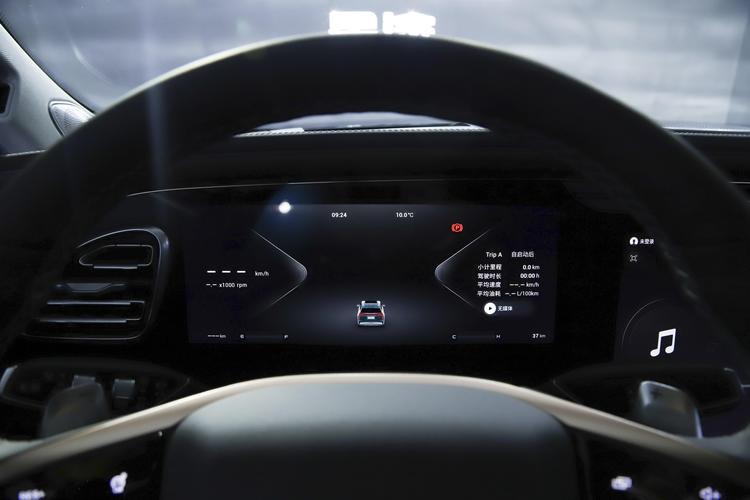https://gcc-1307444343.cos.accelerate.myqcloud.com/gallery/06b8cabefb5aa1db520efe17f39464fb.jpg