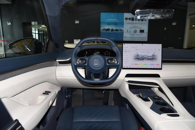 https://gcc-1307444343.cos.accelerate.myqcloud.com/gallery/06d05f60aae6e2313cea76e1b62df1e9.jpg