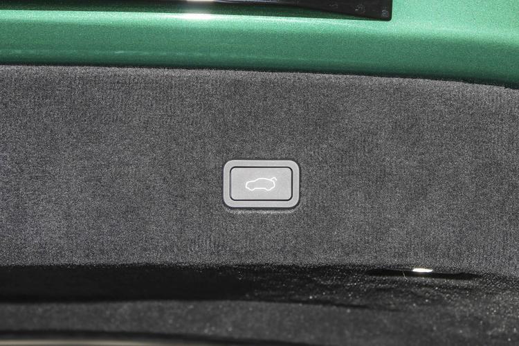https://gcc-1307444343.cos.accelerate.myqcloud.com/gallery/07fd1a5a505c1125533d49b64dd991f6.jpg