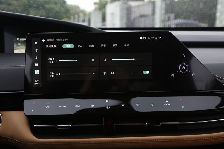 https://gcc-1307444343.cos.accelerate.myqcloud.com/gallery/08a1052c4f283230665cc681066d9f65.jpg